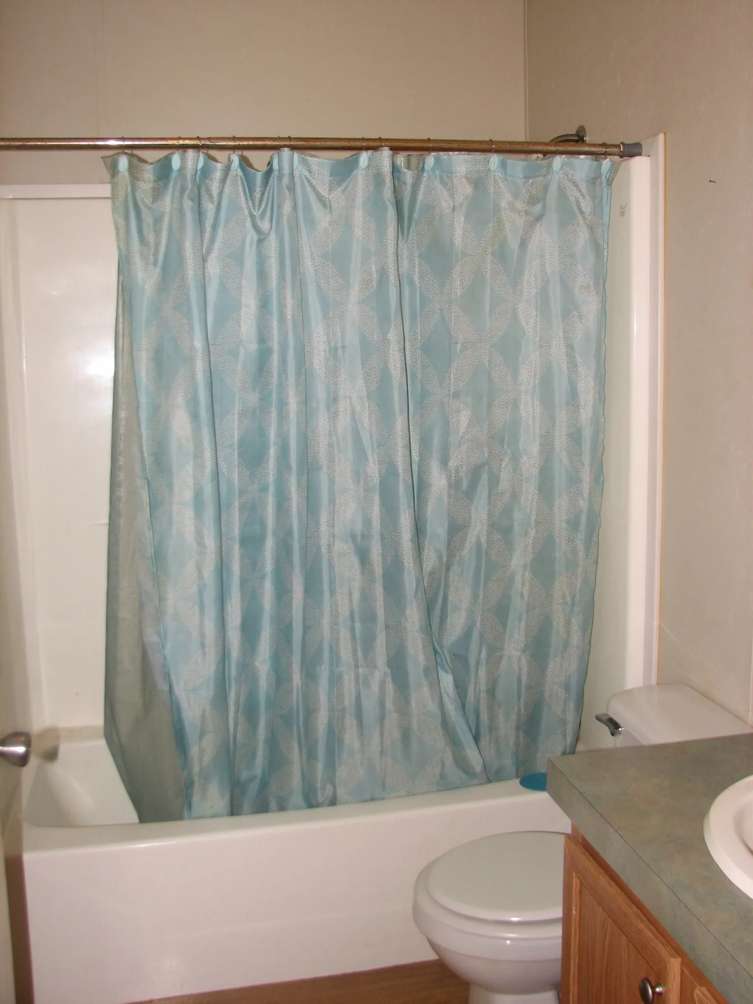 2nd bathroom