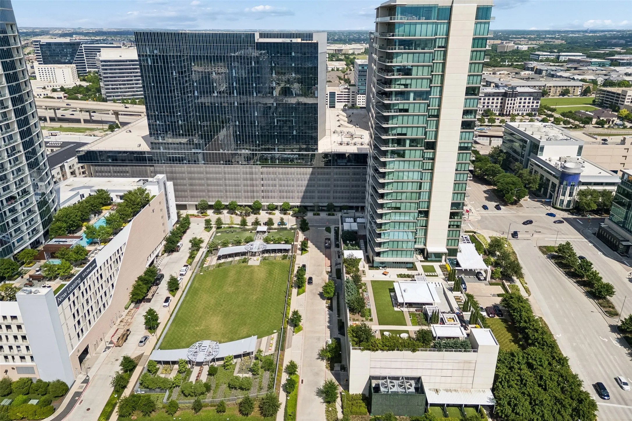 Condominium For Sale in Collin County , 7901 Windrose Avenue 806, Plano, Texas 75024, 2 Bedroom, 3 Bathroom, 2 Garage spaces, 1,769 Sqft, built in 2020, Price $1,550,000, mls#21295586, Real Estate Agent in Plano, Homes For Sale in Collin county, Homes For Sale in Plano, Realtor in Plano Texas, Real Estate Brokerage Independent Realty Texas, Luminita Cordes Realtor