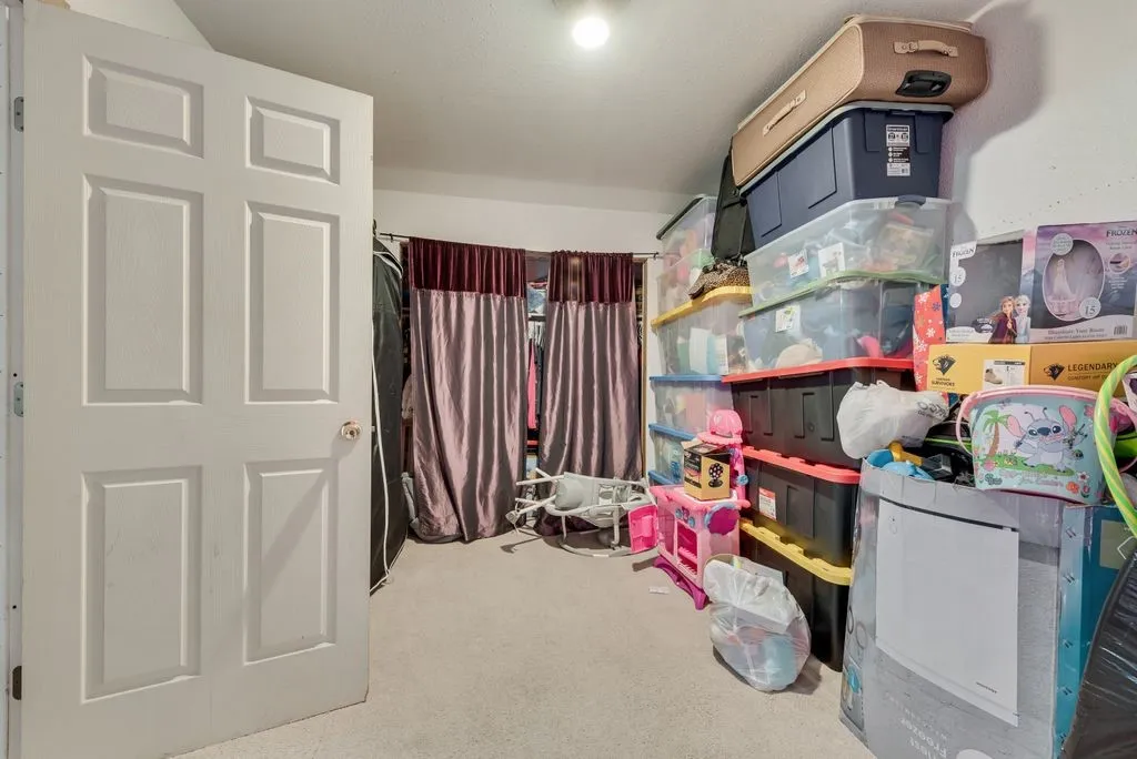 This is used as storage but connects the 4th and 5th bedrooms