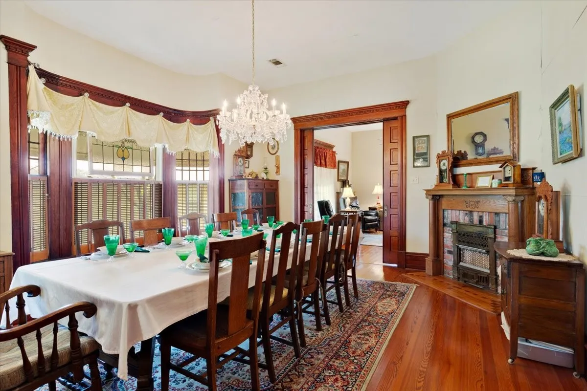 Single Family Residence For Sale in Fannin County , 704 E Main Street, Honey Grove, Texas 75446, 4 Bedroom, 4 Bathroom, 2 Garage spaces, 2,809 Sqft, built in 1905, mls#21295604, Real Estate Agent in Honey Grove, Homes For Sale in Fannin county, Homes For Sale in Honey Grove, Realtor in Honey Grove Texas, Real Estate Brokerage Independent Realty Texas, Luminita Cordes Realtor