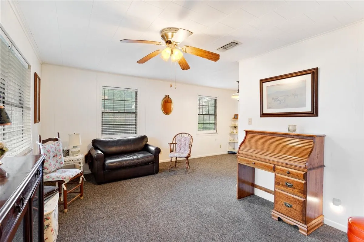 Single Family Residence For Sale in Fannin County , 704 E Main Street, Honey Grove, Texas 75446, 4 Bedroom, 4 Bathroom, 2 Garage spaces, 2,809 Sqft, built in 1905, mls#21295604, Real Estate Agent in Honey Grove, Homes For Sale in Fannin county, Homes For Sale in Honey Grove, Realtor in Honey Grove Texas, Real Estate Brokerage Independent Realty Texas, Luminita Cordes Realtor