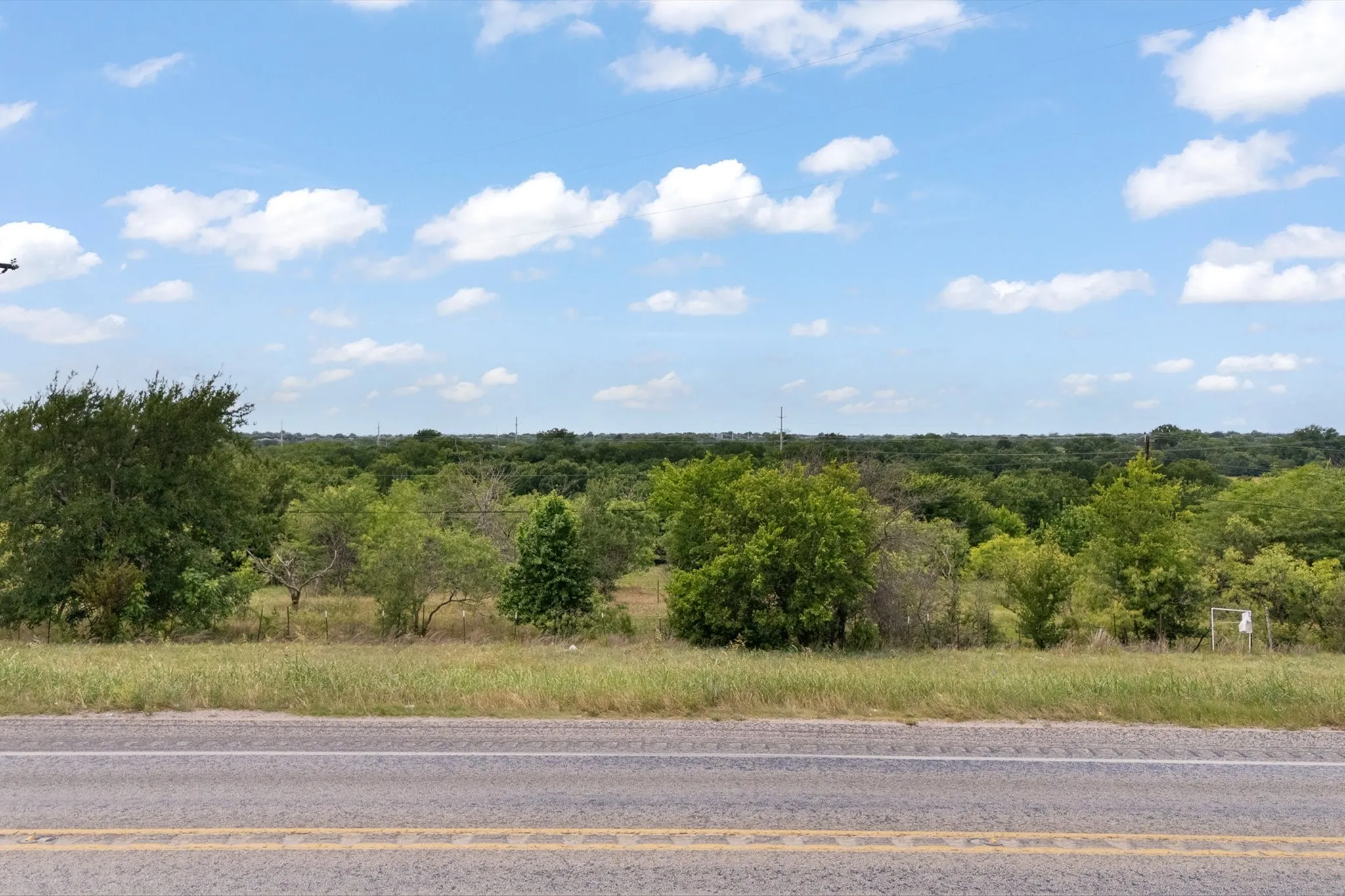 Unimproved Land For Sale in Johnson County , 2050 S Main, Cleburne, Texas 76033, 0, 0, Garage spaces, 0 Sqft, built in 0, Price $195,000, mls#21295519, Real Estate Agent in Cleburne, Homes For Sale in Johnson county, Homes For Sale in Cleburne, Realtor in Cleburne Texas, Real Estate Brokerage Independent Realty Texas, Luminita Cordes Realtor