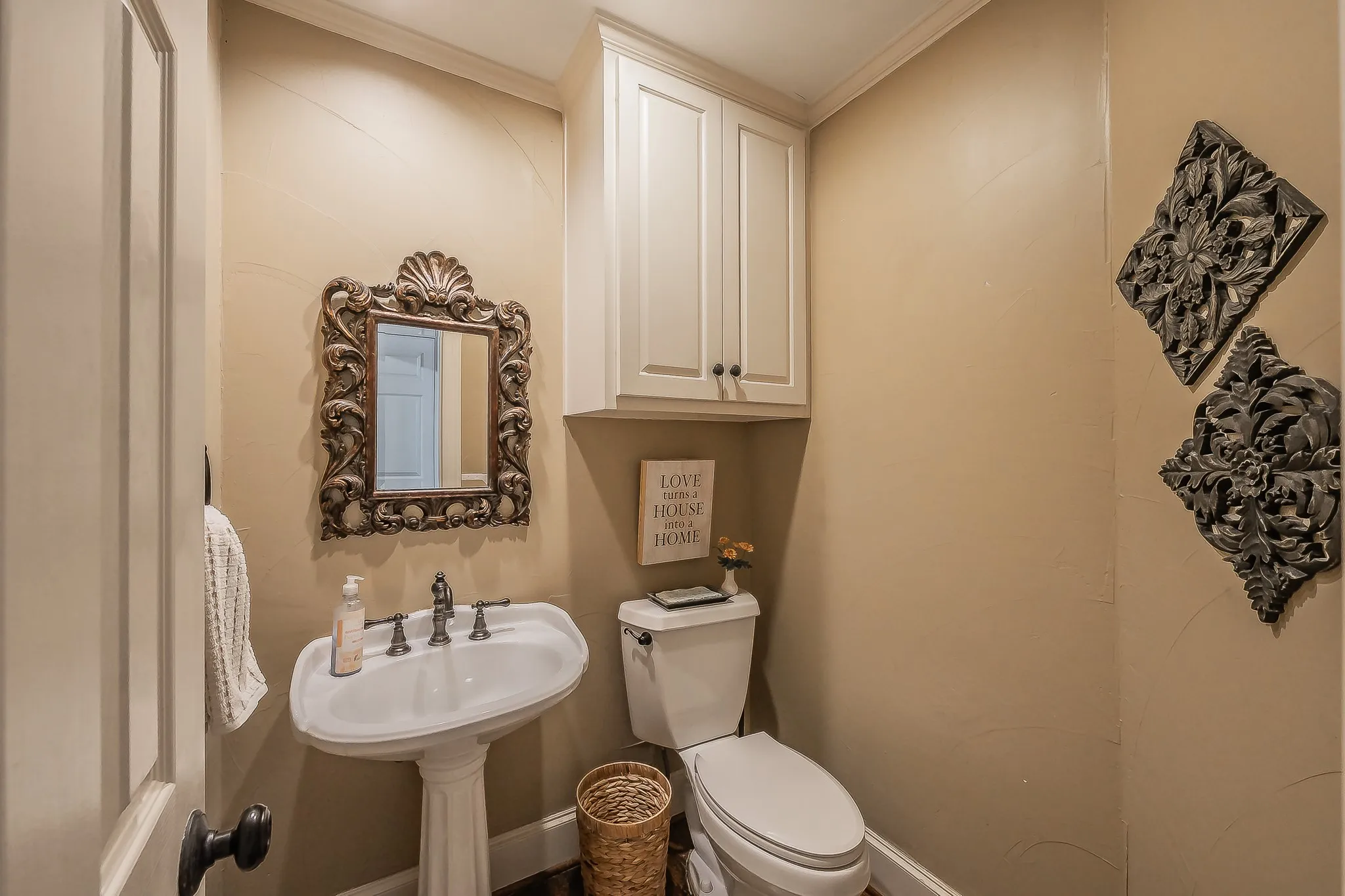 Single Family Residence For Sale in Dallas County , 1501 Cuttingham Court, Coppell, Texas 75019, 4 Bedroom, 4 Bathroom, 3 Garage spaces, 3,187 Sqft, built in 1994, mls#21294230, Real Estate Agent in Coppell, Homes For Sale in Dallas county, Homes For Sale in Coppell, Realtor in Coppell Texas, Real Estate Brokerage Independent Realty Texas, Luminita Cordes Realtor