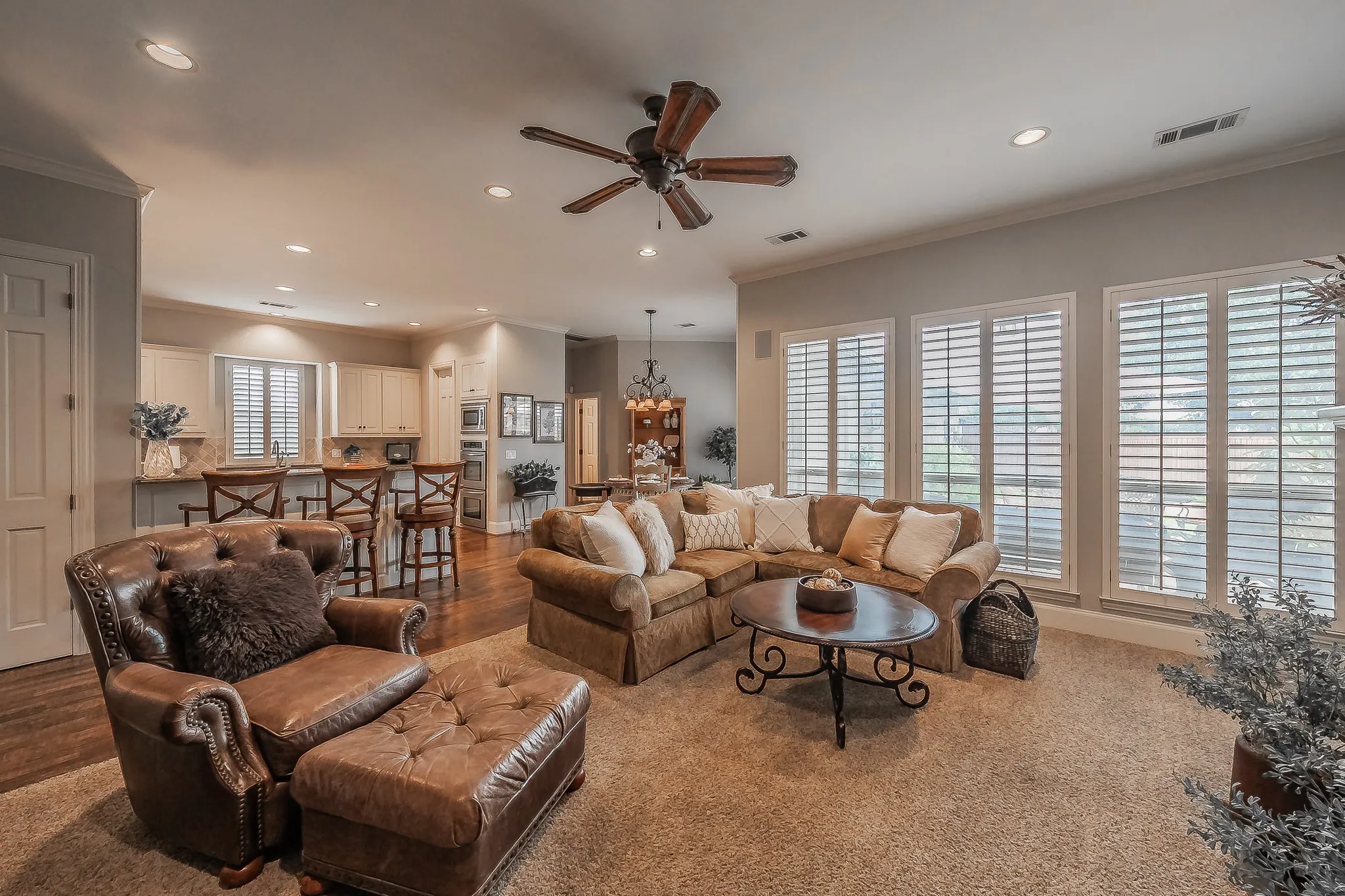 Single Family Residence For Sale in Dallas County , 1501 Cuttingham Court, Coppell, Texas 75019, 4 Bedroom, 4 Bathroom, 3 Garage spaces, 3,187 Sqft, built in 1994, mls#21294230, Real Estate Agent in Coppell, Homes For Sale in Dallas county, Homes For Sale in Coppell, Realtor in Coppell Texas, Real Estate Brokerage Independent Realty Texas, Luminita Cordes Realtor