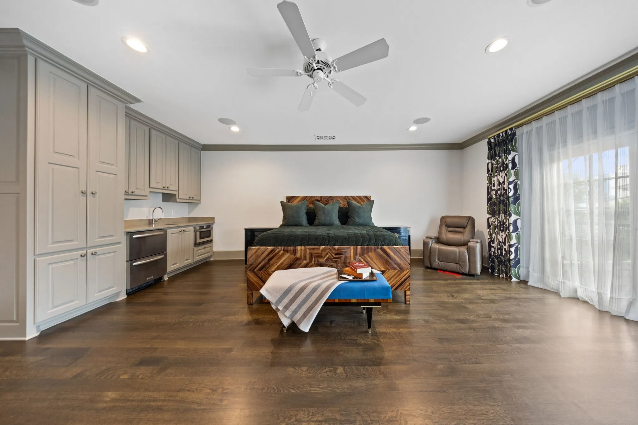 Second Primary Suite
