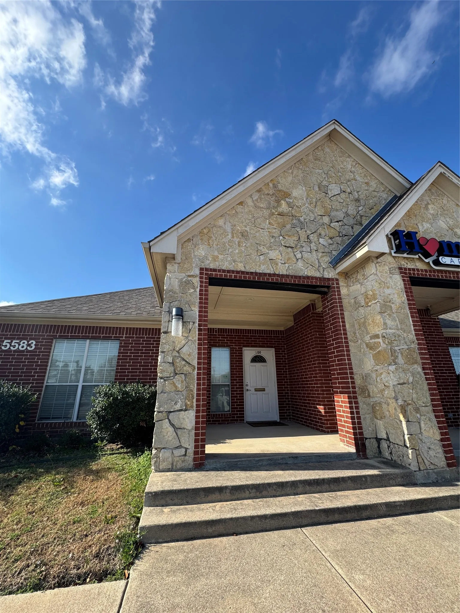 Office For Rent in Tarrant County , 5583 Davis Boulevard 100, North Richland Hills, Texas 75054, 0, 0, Garage spaces, 0 Sqft, built in 2003, Price $2,150, mls#21295732, Real Estate Agent in North Richland Hills, Homes For Rent in Tarrant county, Homes For Rent in North Richland Hills, Realtor in North Richland Hills Texas, Real Estate Brokerage Independent Realty Texas, Luminita Cordes Realtor