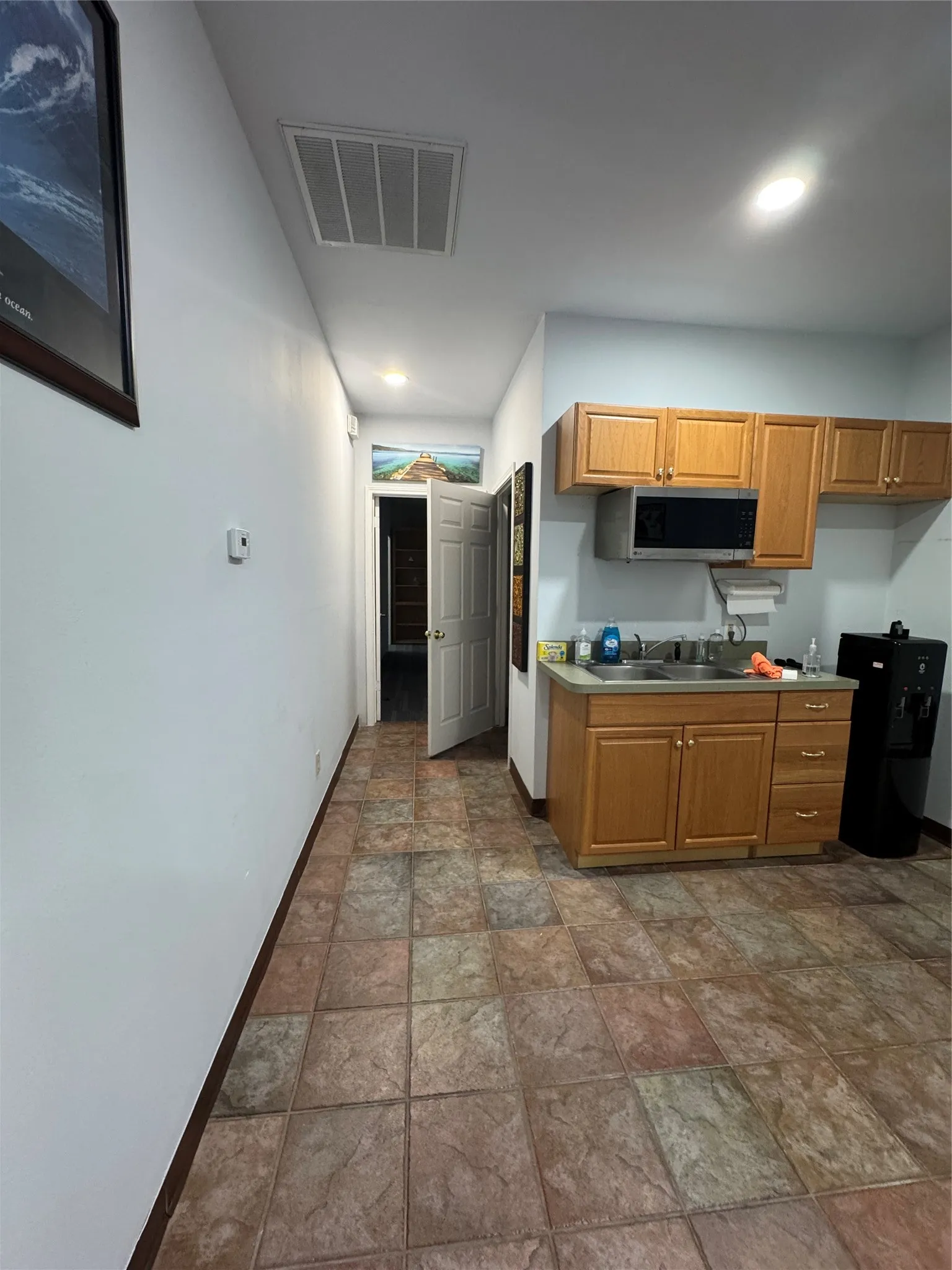 Office For Rent in Tarrant County , 5583 Davis Boulevard 100, North Richland Hills, Texas 75054, 0, 0, Garage spaces, 0 Sqft, built in 2003, Price $2,150, mls#21295732, Real Estate Agent in North Richland Hills, Homes For Rent in Tarrant county, Homes For Rent in North Richland Hills, Realtor in North Richland Hills Texas, Real Estate Brokerage Independent Realty Texas, Luminita Cordes Realtor