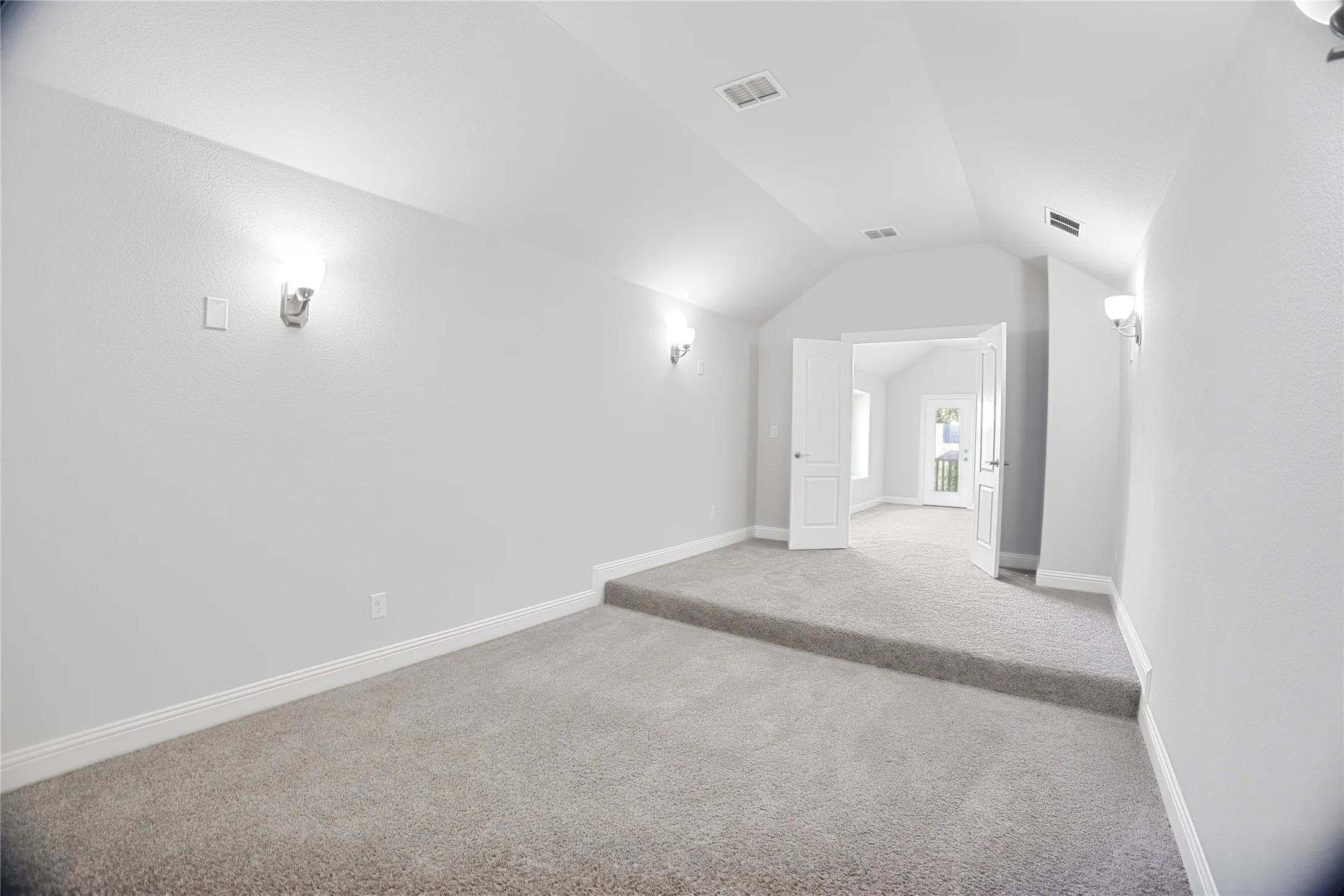 Single Family Residence For Sale in Denton County , 620 Shadow Trail, Frisco, Texas 75033, 4 Bedroom, 4 Bathroom, 2 Garage spaces, 3,423 Sqft, built in 2021, mls#21295734, Real Estate Agent in Frisco, Homes For Sale in Denton county, Homes For Sale in Frisco, Realtor in Frisco Texas, Real Estate Brokerage Independent Realty Texas, Luminita Cordes Realtor