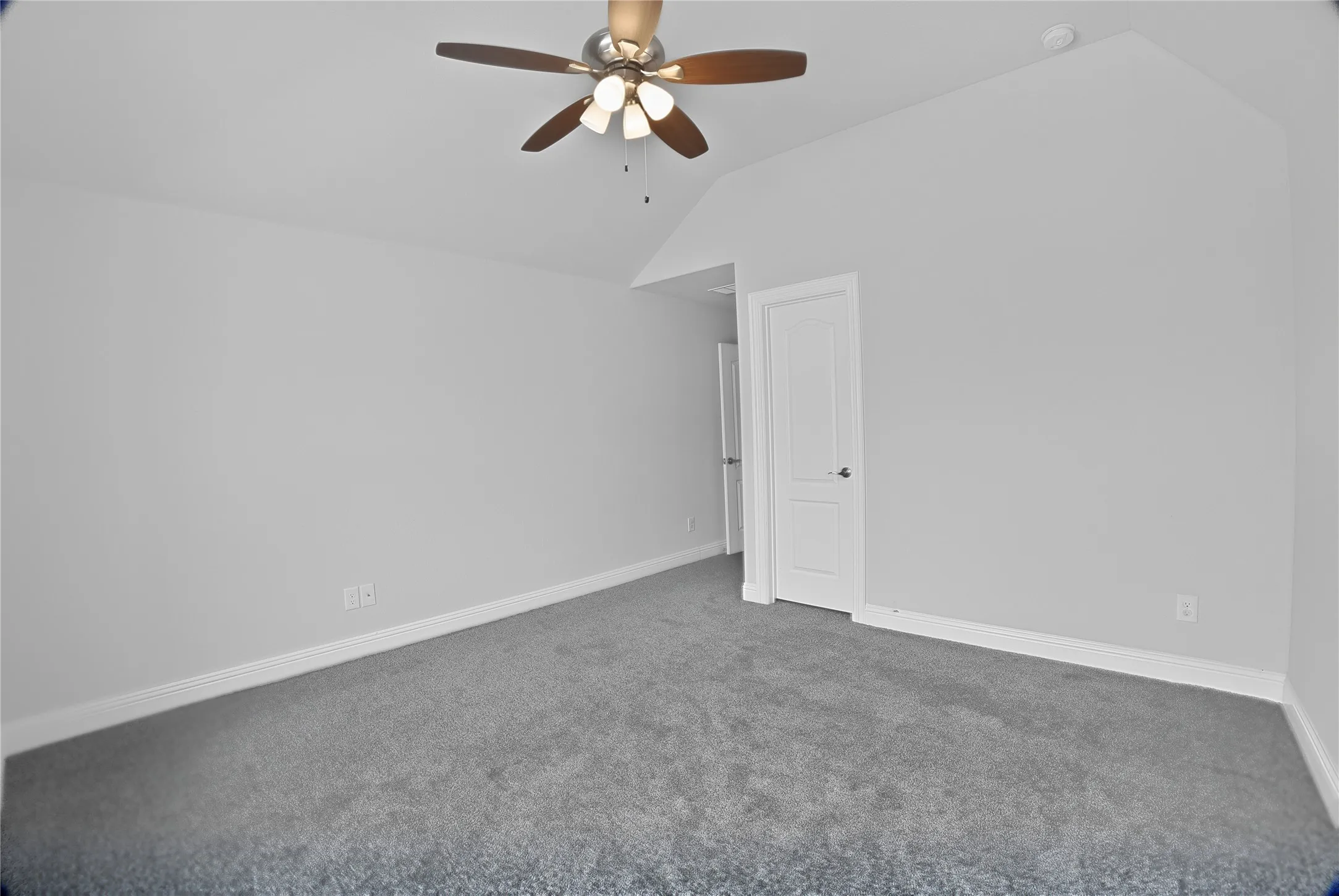Single Family Residence For Sale in Denton County , 620 Shadow Trail, Frisco, Texas 75033, 4 Bedroom, 4 Bathroom, 2 Garage spaces, 3,423 Sqft, built in 2021, mls#21295734, Real Estate Agent in Frisco, Homes For Sale in Denton county, Homes For Sale in Frisco, Realtor in Frisco Texas, Real Estate Brokerage Independent Realty Texas, Luminita Cordes Realtor