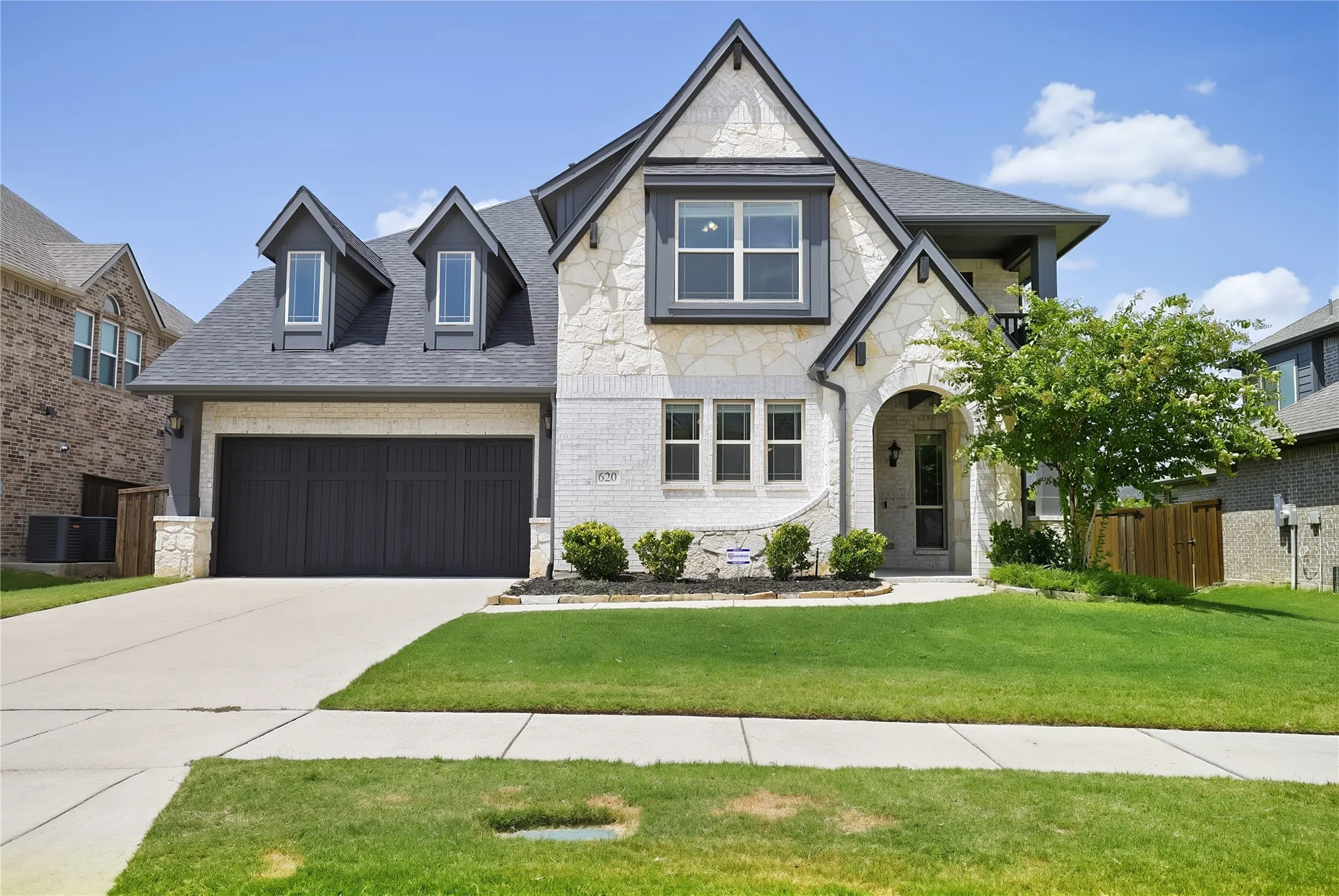 Single Family Residence For Sale in Denton County , 620 Shadow Trail, Frisco, Texas 75033, 4 Bedroom, 4 Bathroom, 2 Garage spaces, 3,423 Sqft, built in 2021, mls#21295734, Real Estate Agent in Frisco, Homes For Sale in Denton county, Homes For Sale in Frisco, Realtor in Frisco Texas, Real Estate Brokerage Independent Realty Texas, Luminita Cordes Realtor