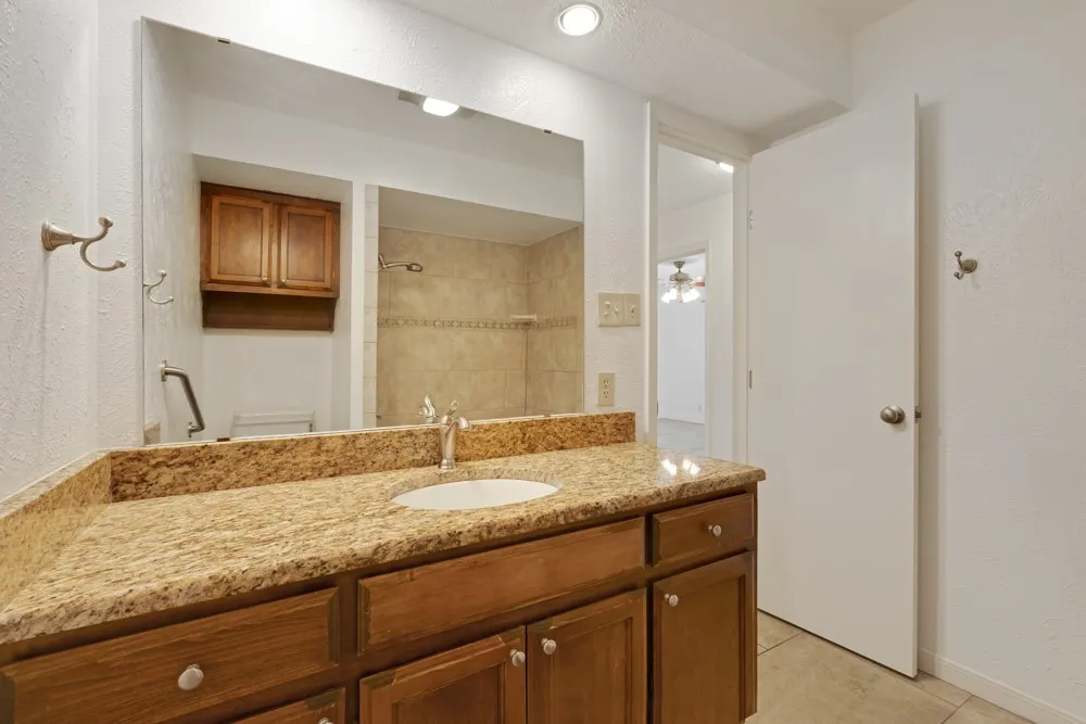 Duplex For Sale in Denton County , 2416-2418 Bolivar Street, Denton, Texas 76201, 4 Bedroom, 2 Bathroom, 4 Garage spaces, 0 Sqft, built in 1971, mls#21292662, Real Estate Agent in Denton, Homes For Sale in Denton county, Homes For Sale in Denton, Realtor in Denton Texas, Real Estate Brokerage Independent Realty Texas, Luminita Cordes Realtor