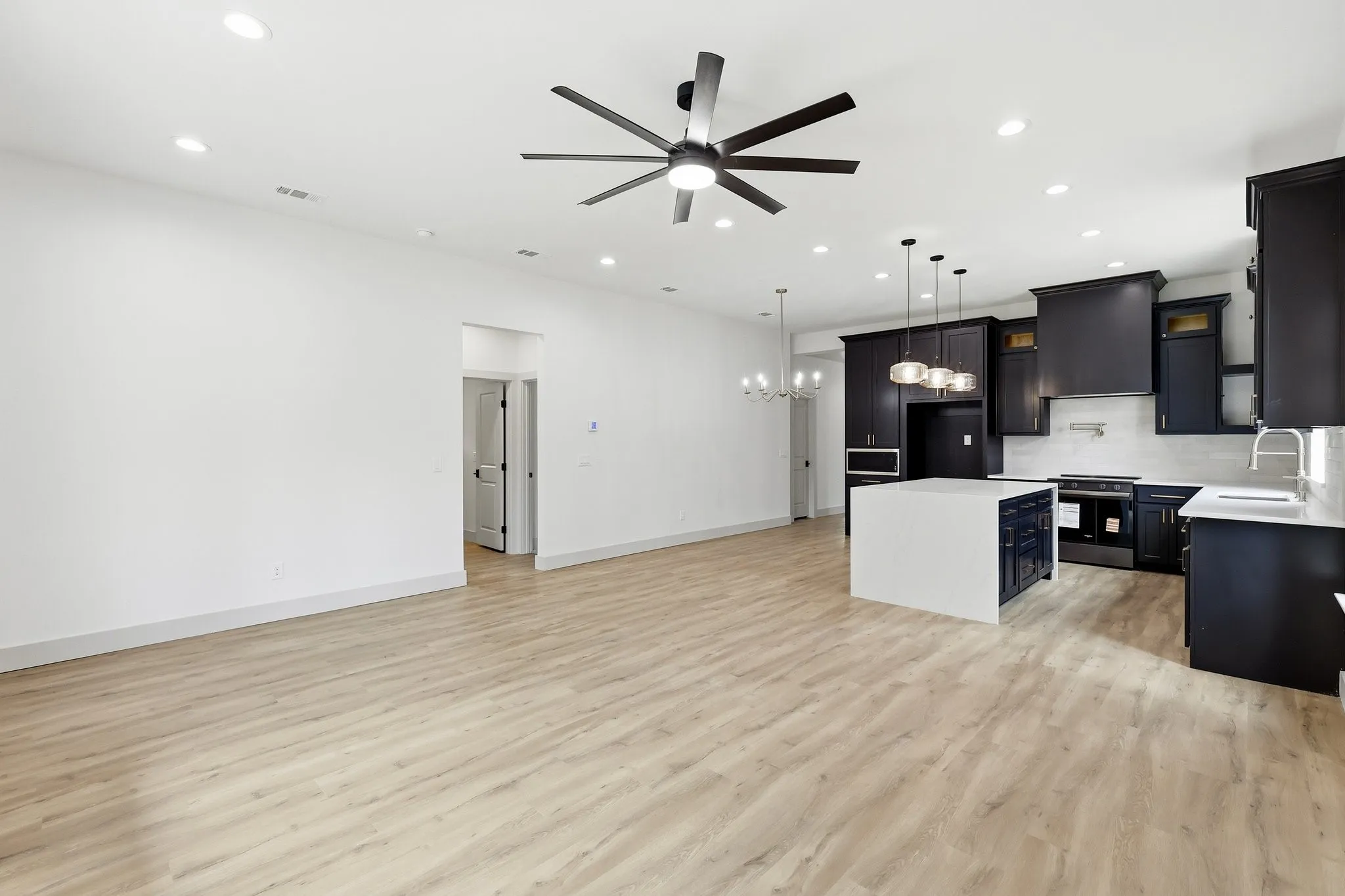 Single Family Residence For Rent in Wise County , 314 W Cobb Street, Bridgeport, Texas 76426, 3 Bedrooms, 2 Bathrooms, Garage spaces, 1,490 Sqft, built in 2026, Price $1,800, mls#21295459, Real Estate Agent in Bridgeport, Homes For Rent in Wise county, Homes For Rent in Bridgeport, Realtor in Bridgeport Texas, Real Estate Brokerage Independent Realty Texas, Luminita Cordes Realtor