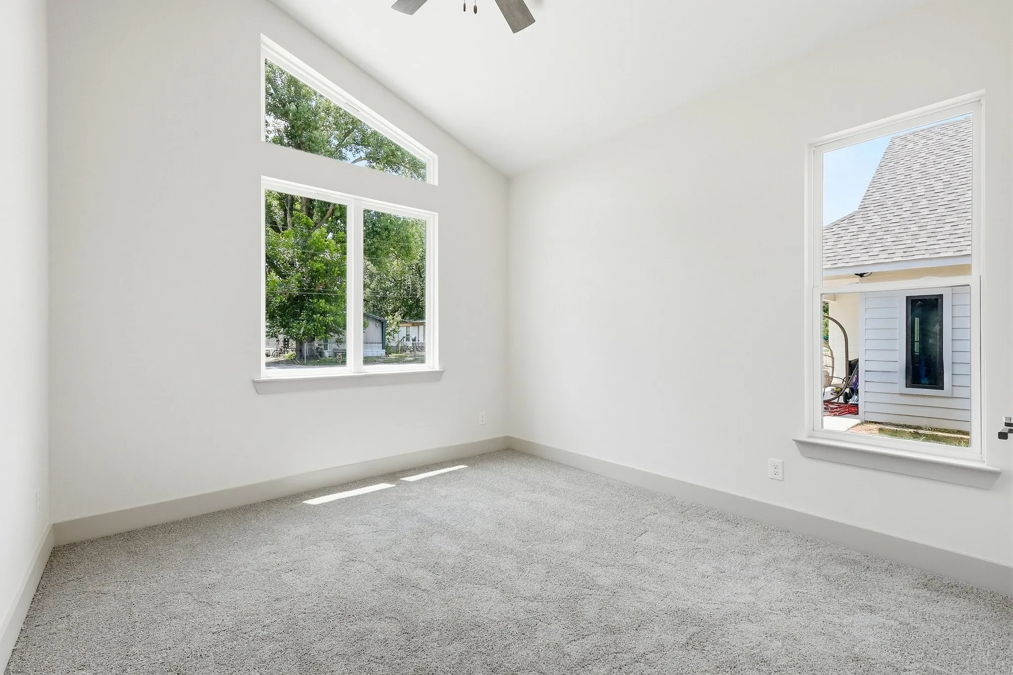 Single Family Residence For Rent in Wise County , 314 W Cobb Street, Bridgeport, Texas 76426, 3 Bedrooms, 2 Bathrooms, Garage spaces, 1,490 Sqft, built in 2026, Price $1,800, mls#21295459, Real Estate Agent in Bridgeport, Homes For Rent in Wise county, Homes For Rent in Bridgeport, Realtor in Bridgeport Texas, Real Estate Brokerage Independent Realty Texas, Luminita Cordes Realtor