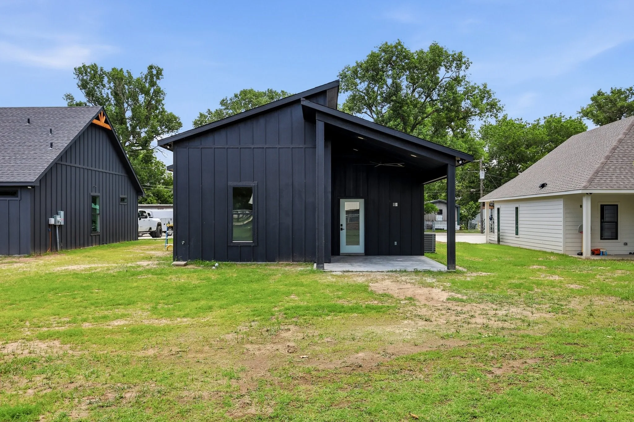 Single Family Residence For Rent in Wise County , 314 W Cobb Street, Bridgeport, Texas 76426, 3 Bedrooms, 2 Bathrooms, Garage spaces, 1,490 Sqft, built in 2026, Price $1,800, mls#21295459, Real Estate Agent in Bridgeport, Homes For Rent in Wise county, Homes For Rent in Bridgeport, Realtor in Bridgeport Texas, Real Estate Brokerage Independent Realty Texas, Luminita Cordes Realtor