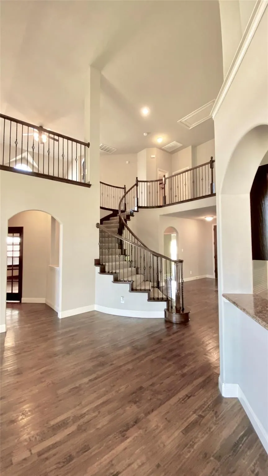 Single Family Residence For Rent in Denton County , 3052 Aerial Drive, Frisco, Texas 75033, 5 Bedrooms, 4 Bathrooms, 2 Garage spaces, 4,338 Sqft, built in 2013, Price $4,500, mls#21295802, Real Estate Agent in Frisco, Homes For Rent in Denton county, Homes For Rent in Frisco, Realtor in Frisco Texas, Real Estate Brokerage Independent Realty Texas, Luminita Cordes Realtor