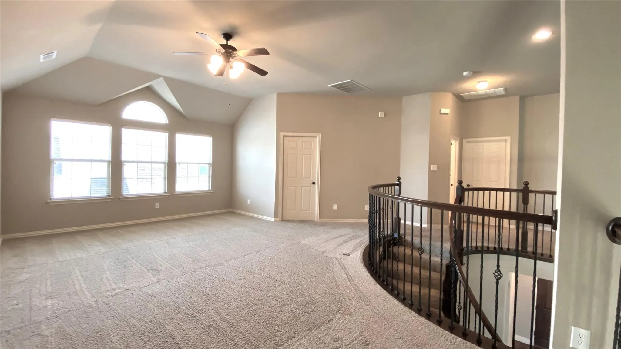 Single Family Residence For Rent in Denton County , 3052 Aerial Drive, Frisco, Texas 75033, 5 Bedrooms, 4 Bathrooms, 2 Garage spaces, 4,338 Sqft, built in 2013, Price $4,500, mls#21295802, Real Estate Agent in Frisco, Homes For Rent in Denton county, Homes For Rent in Frisco, Realtor in Frisco Texas, Real Estate Brokerage Independent Realty Texas, Luminita Cordes Realtor