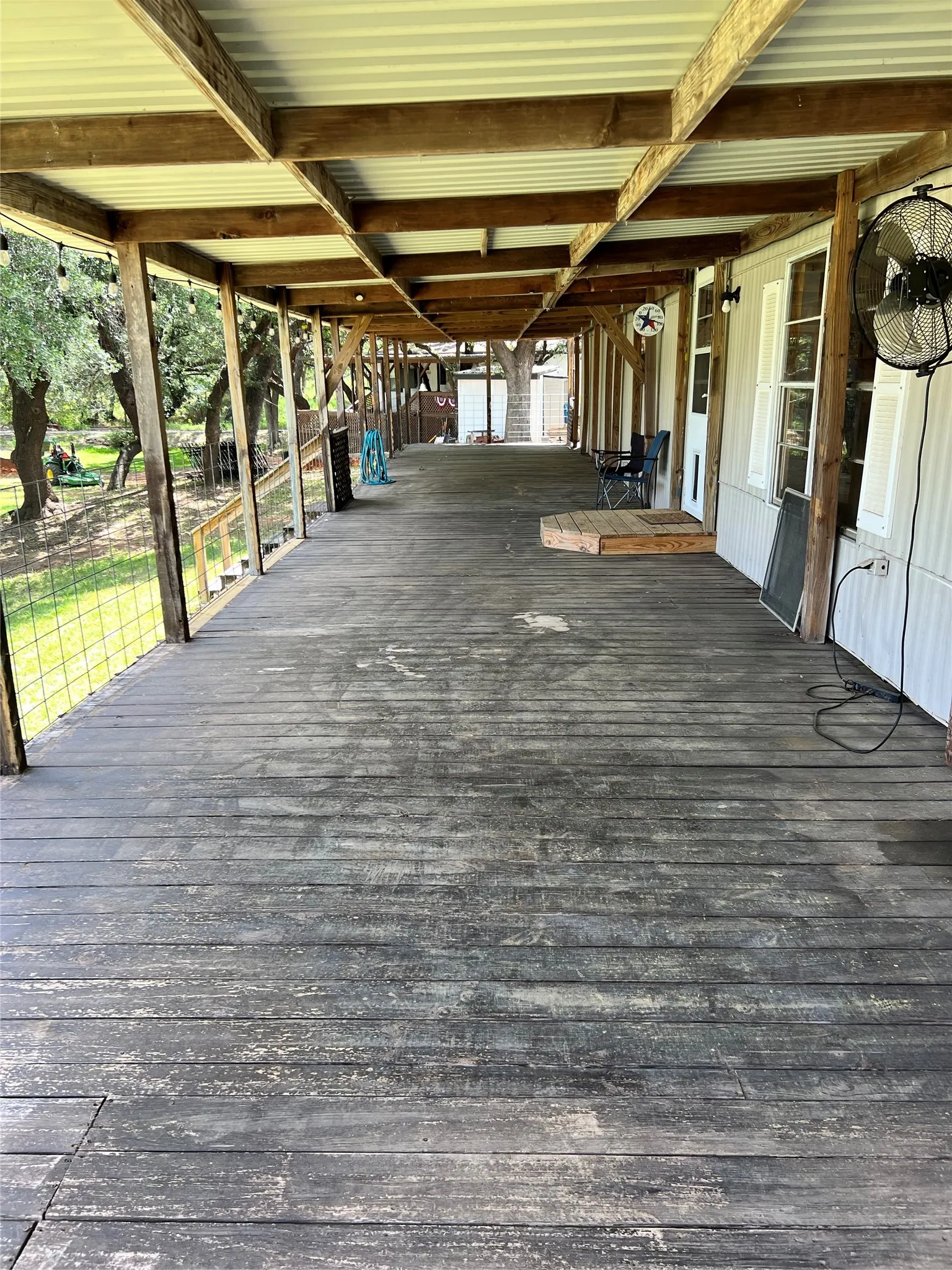 Manufactured Home For Sale in Palo Pinto County , 2334 Sanbar Road 46, Possum Kingdom Lake, Texas 76449, 3 Bedroom, 2 Bathroom, Garage spaces, 980 Sqft, built in 1983, mls#21295637, Real Estate Agent in Possum Kingdom Lake, Homes For Sale in Palo Pinto county, Homes For Sale in Possum Kingdom Lake, Realtor in Possum Kingdom Lake Texas, Real Estate Brokerage Independent Realty Texas, Luminita Cordes Realtor