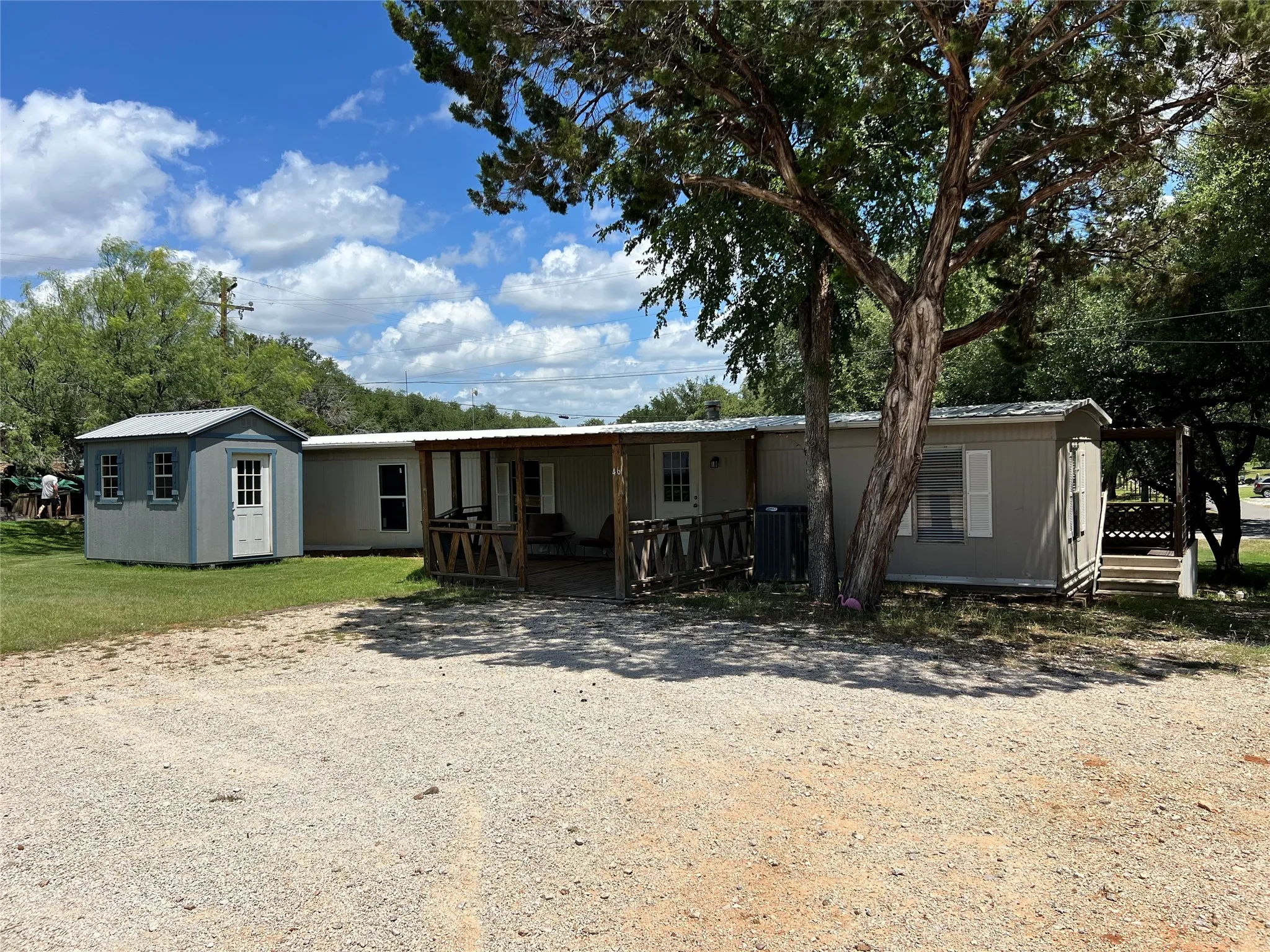 Manufactured Home For Sale in Palo Pinto County , 2334 Sanbar Road 46, Possum Kingdom Lake, Texas 76449, 3 Bedroom, 2 Bathroom, Garage spaces, 980 Sqft, built in 1983, mls#21295637, Real Estate Agent in Possum Kingdom Lake, Homes For Sale in Palo Pinto county, Homes For Sale in Possum Kingdom Lake, Realtor in Possum Kingdom Lake Texas, Real Estate Brokerage Independent Realty Texas, Luminita Cordes Realtor