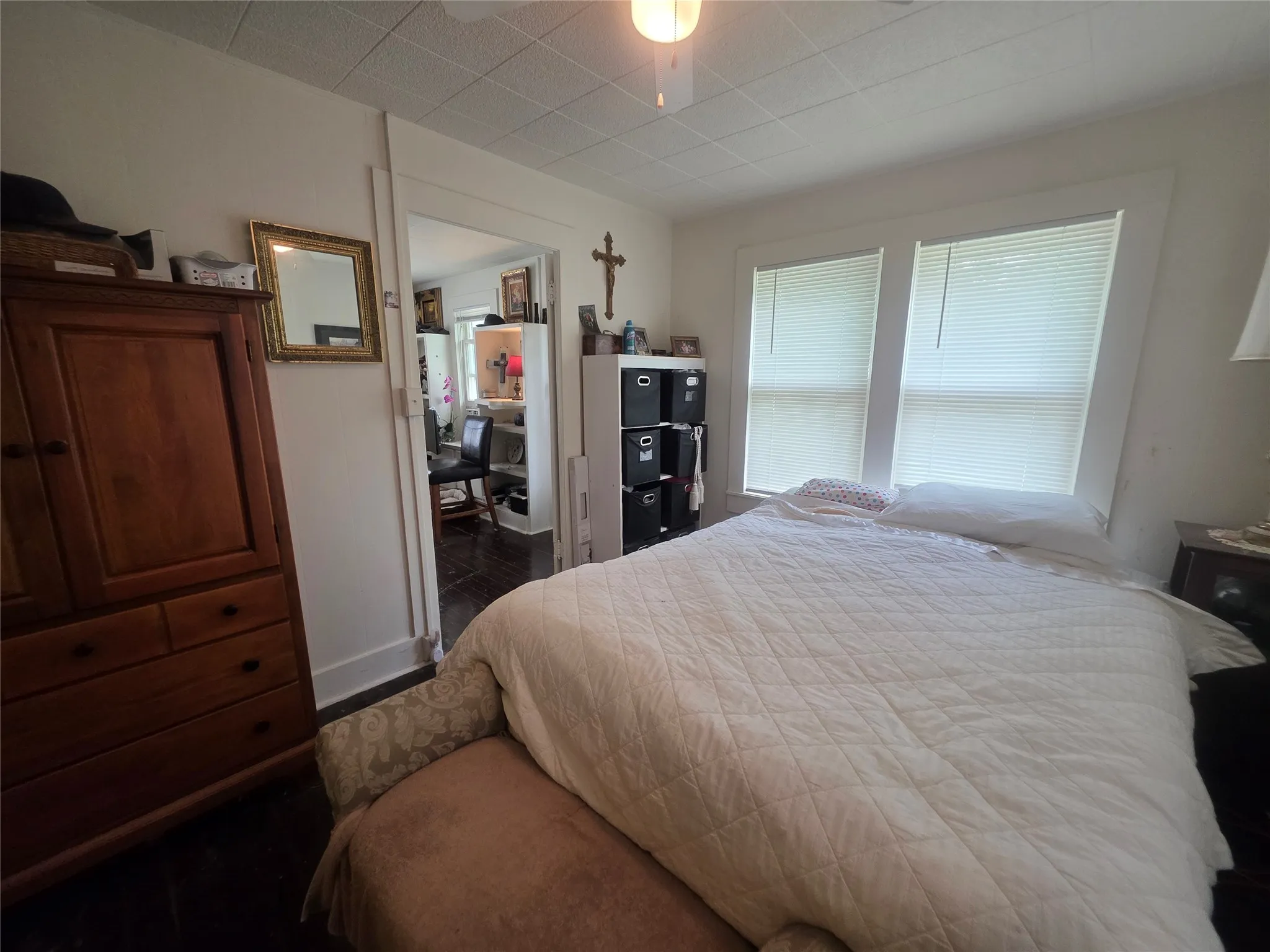 Garage Apartment Bedroom