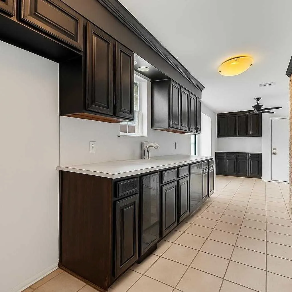 Single Family Residence For Sale in Dallas County , 3413 Hightrail Lane, Garland, Texas 75043, 4 Bedroom, 2 Bathroom, 2 Garage spaces, 2,090 Sqft, built in 1976, mls#21295436, Real Estate Agent in Garland, Homes For Sale in Dallas county, Homes For Sale in Garland, Realtor in Garland Texas, Real Estate Brokerage Independent Realty Texas, Luminita Cordes Realtor