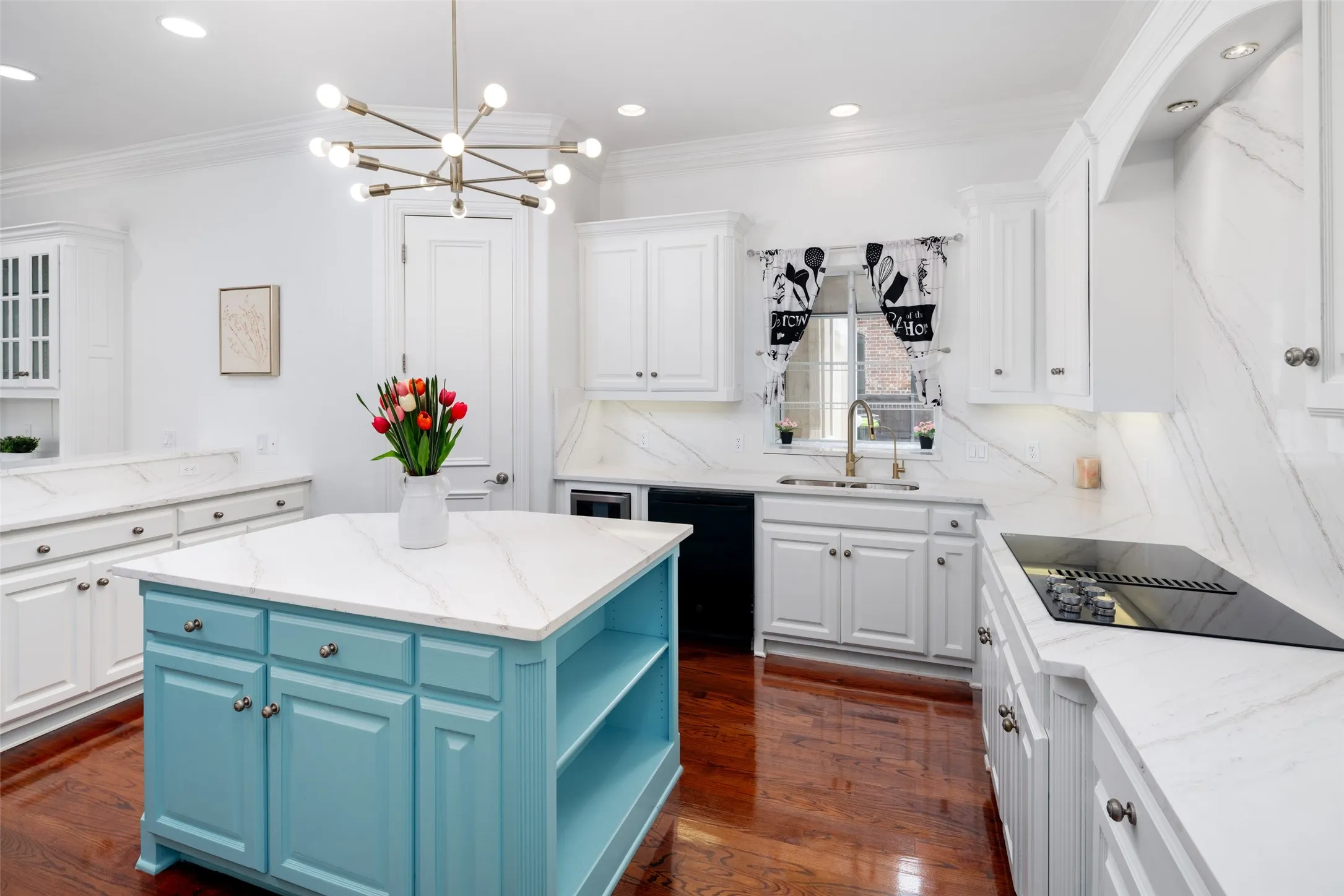 Single Family Residence For Sale in Collin County , 5717 Northbrook Drive, Plano, Texas 75093, 5 Bedroom, 6 Bathroom, 3 Garage spaces, 6,123 Sqft, built in 2000, mls#21295228, Real Estate Agent in Plano, Homes For Sale in Collin county, Homes For Sale in Plano, Realtor in Plano Texas, Real Estate Brokerage Independent Realty Texas, Luminita Cordes Realtor