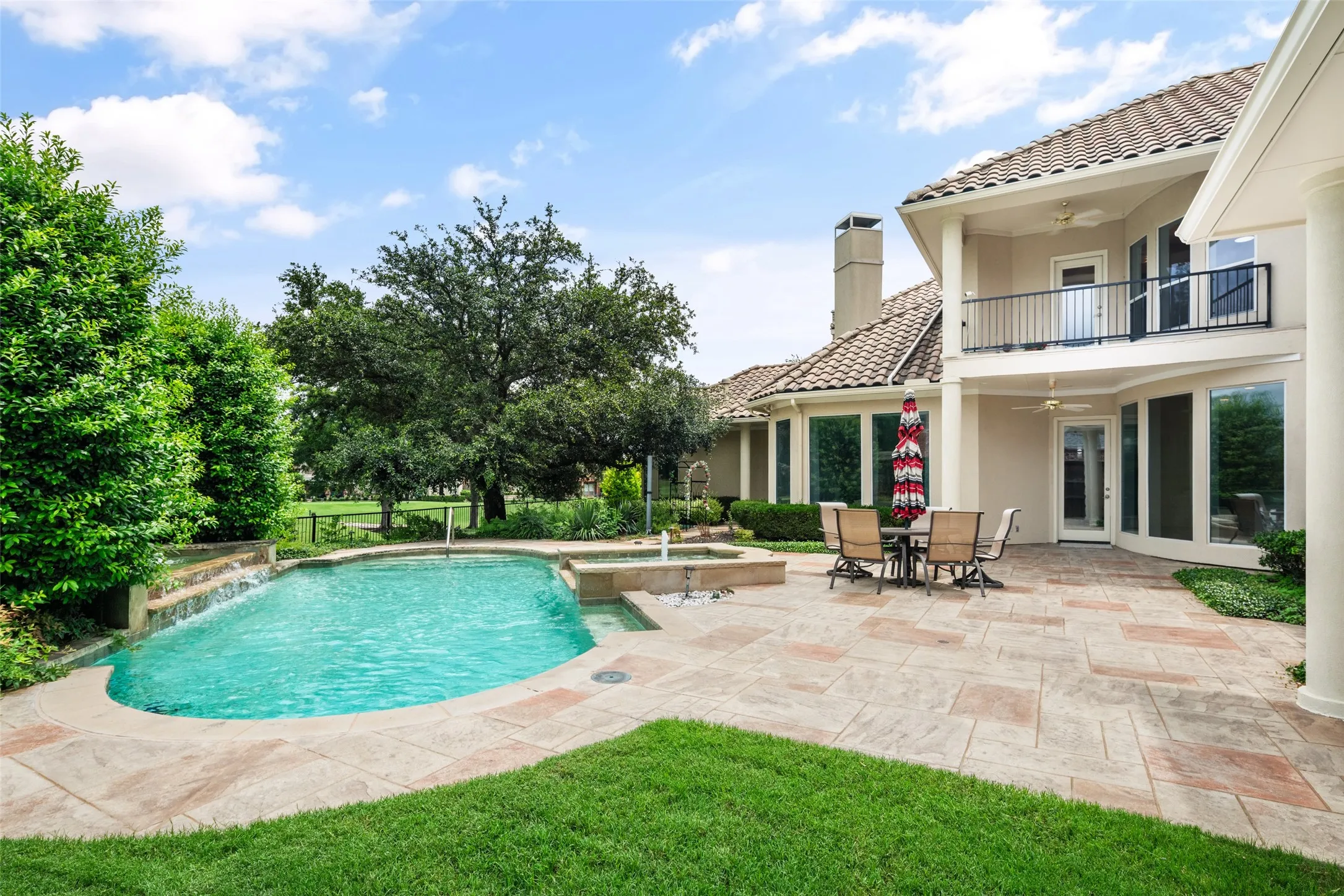 Single Family Residence For Sale in Collin County , 5717 Northbrook Drive, Plano, Texas 75093, 5 Bedroom, 6 Bathroom, 3 Garage spaces, 6,123 Sqft, built in 2000, mls#21295228, Real Estate Agent in Plano, Homes For Sale in Collin county, Homes For Sale in Plano, Realtor in Plano Texas, Real Estate Brokerage Independent Realty Texas, Luminita Cordes Realtor