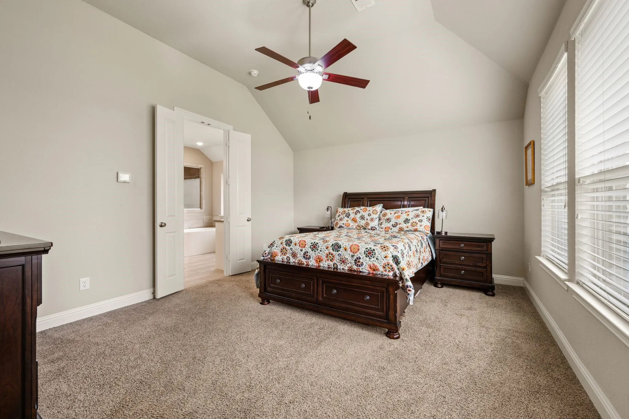 Single Family Residence For Sale in Denton County , 1505 14th Street, Argyle, Texas 76226, 4 Bedroom, 3 Bathroom, 3 Garage spaces, 2,809 Sqft, built in 2018, mls#21295830, Real Estate Agent in Argyle, Homes For Sale in Denton county, Homes For Sale in Argyle, Realtor in Argyle Texas, Real Estate Brokerage Independent Realty Texas, Luminita Cordes Realtor