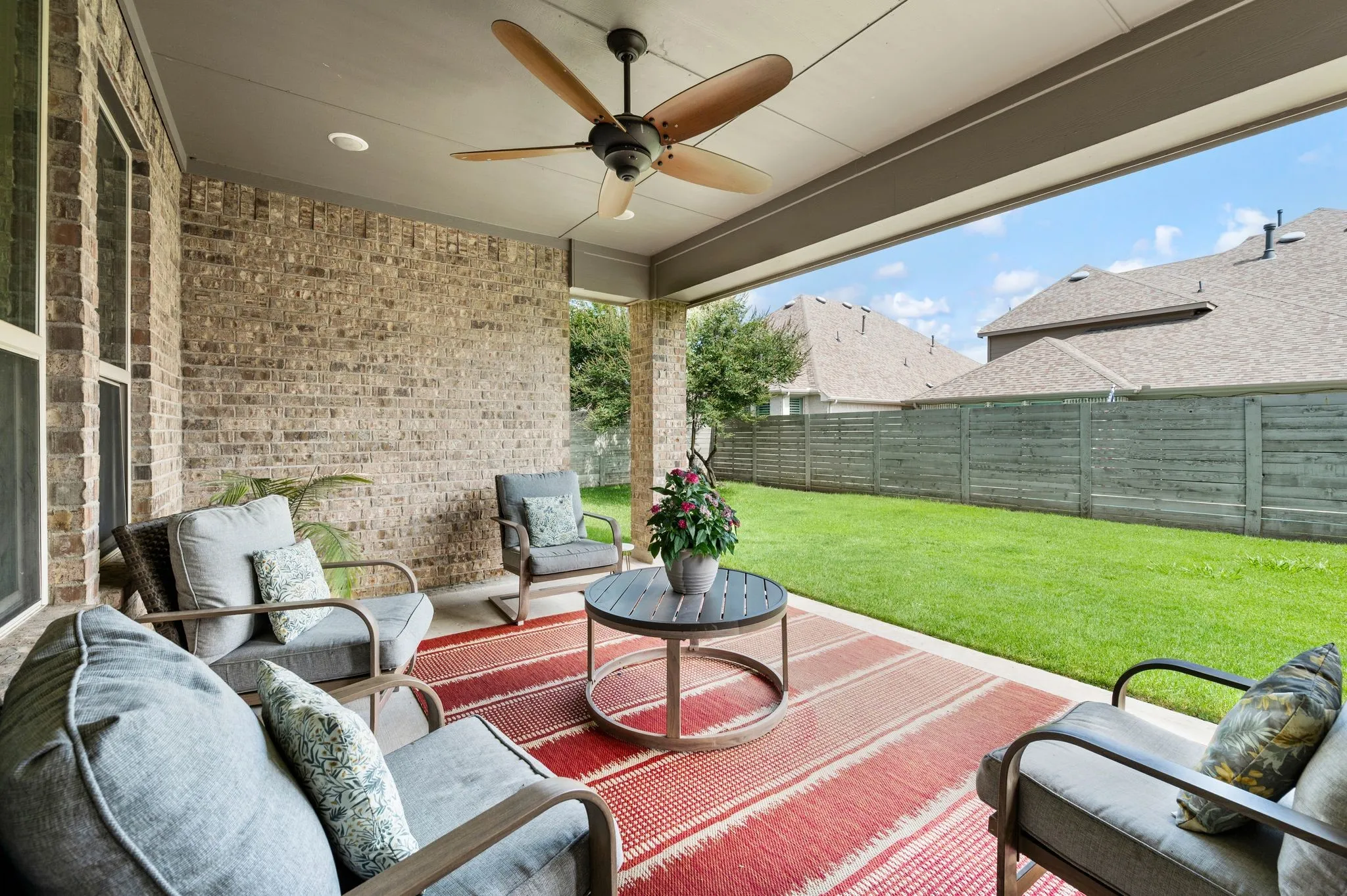 Single Family Residence For Sale in Denton County , 1505 14th Street, Argyle, Texas 76226, 4 Bedroom, 3 Bathroom, 3 Garage spaces, 2,809 Sqft, built in 2018, mls#21295830, Real Estate Agent in Argyle, Homes For Sale in Denton county, Homes For Sale in Argyle, Realtor in Argyle Texas, Real Estate Brokerage Independent Realty Texas, Luminita Cordes Realtor