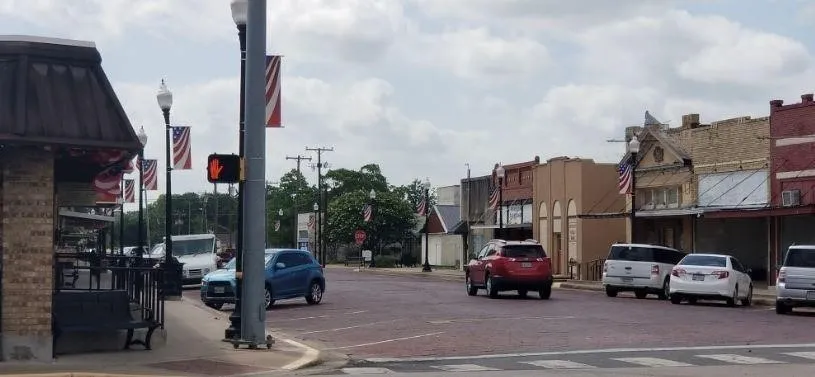 Office For Sale in Limestone County , 102 N Ellis, Groesbeck, Texas 76642, 0, 0, Garage spaces, 0 Sqft, built in 1986, mls#21295867, Real Estate Agent in Groesbeck, Homes For Sale in Limestone county, Homes For Sale in Groesbeck, Realtor in Groesbeck Texas, Real Estate Brokerage Independent Realty Texas, Luminita Cordes Realtor