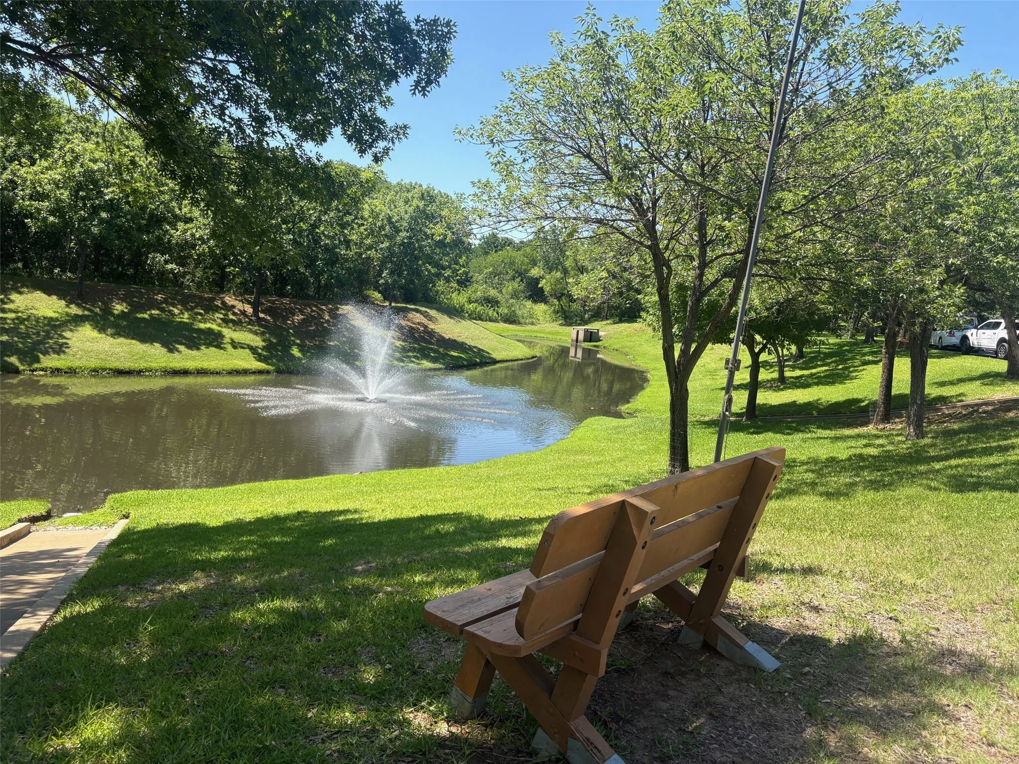 Condominium For Sale in Tarrant County , 1004 Bridges Drive, Arlington, Texas 76012, 3 Bedroom, 3 Bathroom, 2 Garage spaces, 1,767 Sqft, built in 2000, mls#21293699, Real Estate Agent in Arlington, Homes For Sale in Tarrant county, Homes For Sale in Arlington, Realtor in Arlington Texas, Real Estate Brokerage Independent Realty Texas, Luminita Cordes Realtor