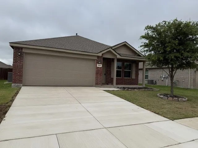 Single Family Residence For Rent in Collin County , 1703 Stonefield Drive, Anna, Texas 75409, 3 Bedrooms, 2 Bathrooms, 2 Garage spaces, 1,516 Sqft, built in 2020, Price $1,895, mls#21294492, Real Estate Agent in Anna, Homes For Rent in Collin county, Homes For Rent in Anna, Realtor in Anna Texas, Real Estate Brokerage Independent Realty Texas, Luminita Cordes Realtor