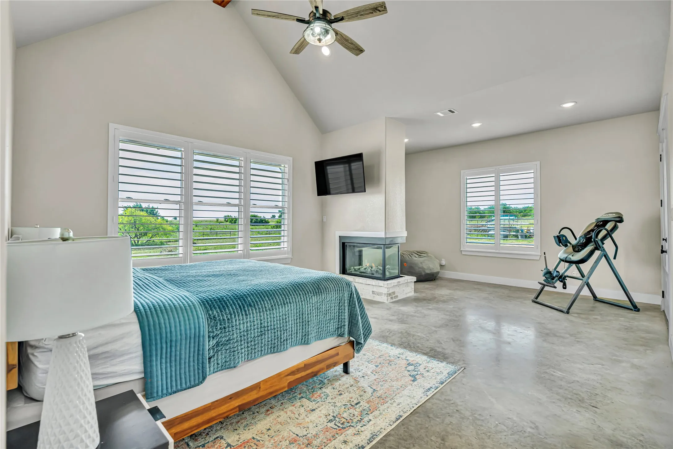 Farm For Sale in Johnson County , 3763 County Road 1110, Rio Vista, Texas 76093, 5 Bedroom, 5 Bathroom, 2 Garage spaces, 4,600 Sqft, built in 2022, mls#21295789, Real Estate Agent in Rio Vista, Homes For Sale in Johnson county, Homes For Sale in Rio Vista, Realtor in Rio Vista Texas, Real Estate Brokerage Independent Realty Texas, Luminita Cordes Realtor