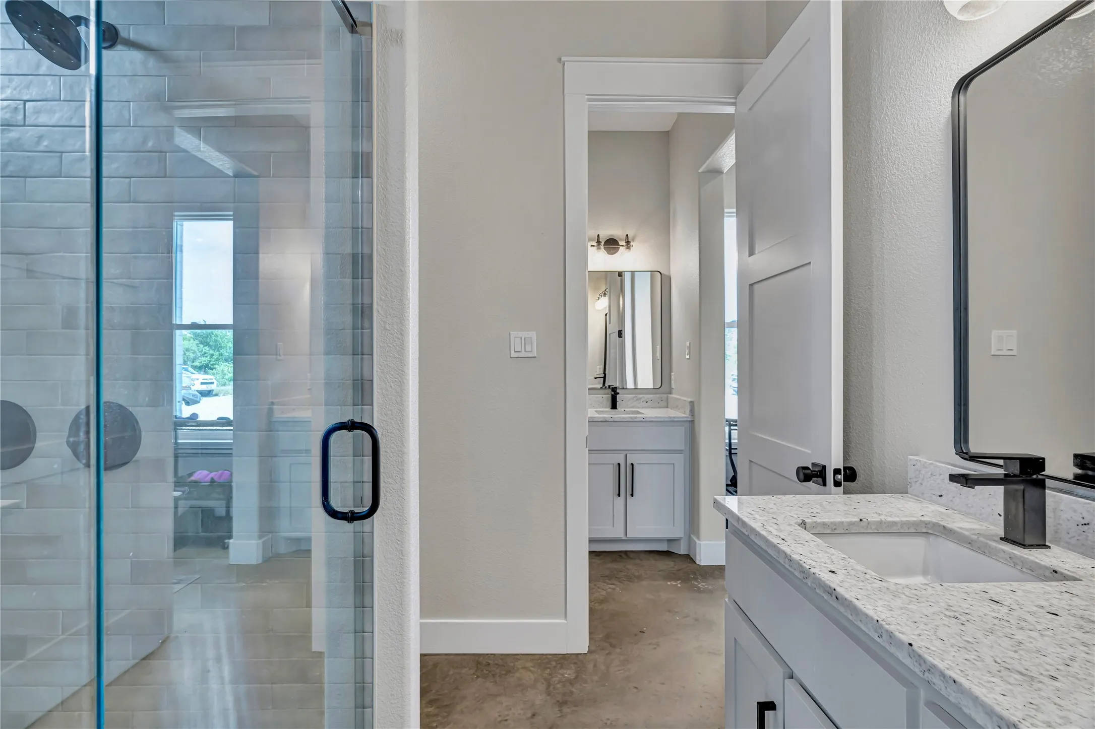 Farm For Sale in Johnson County , 3763 County Road 1110, Rio Vista, Texas 76093, 5 Bedroom, 5 Bathroom, 2 Garage spaces, 4,600 Sqft, built in 2022, mls#21295789, Real Estate Agent in Rio Vista, Homes For Sale in Johnson county, Homes For Sale in Rio Vista, Realtor in Rio Vista Texas, Real Estate Brokerage Independent Realty Texas, Luminita Cordes Realtor