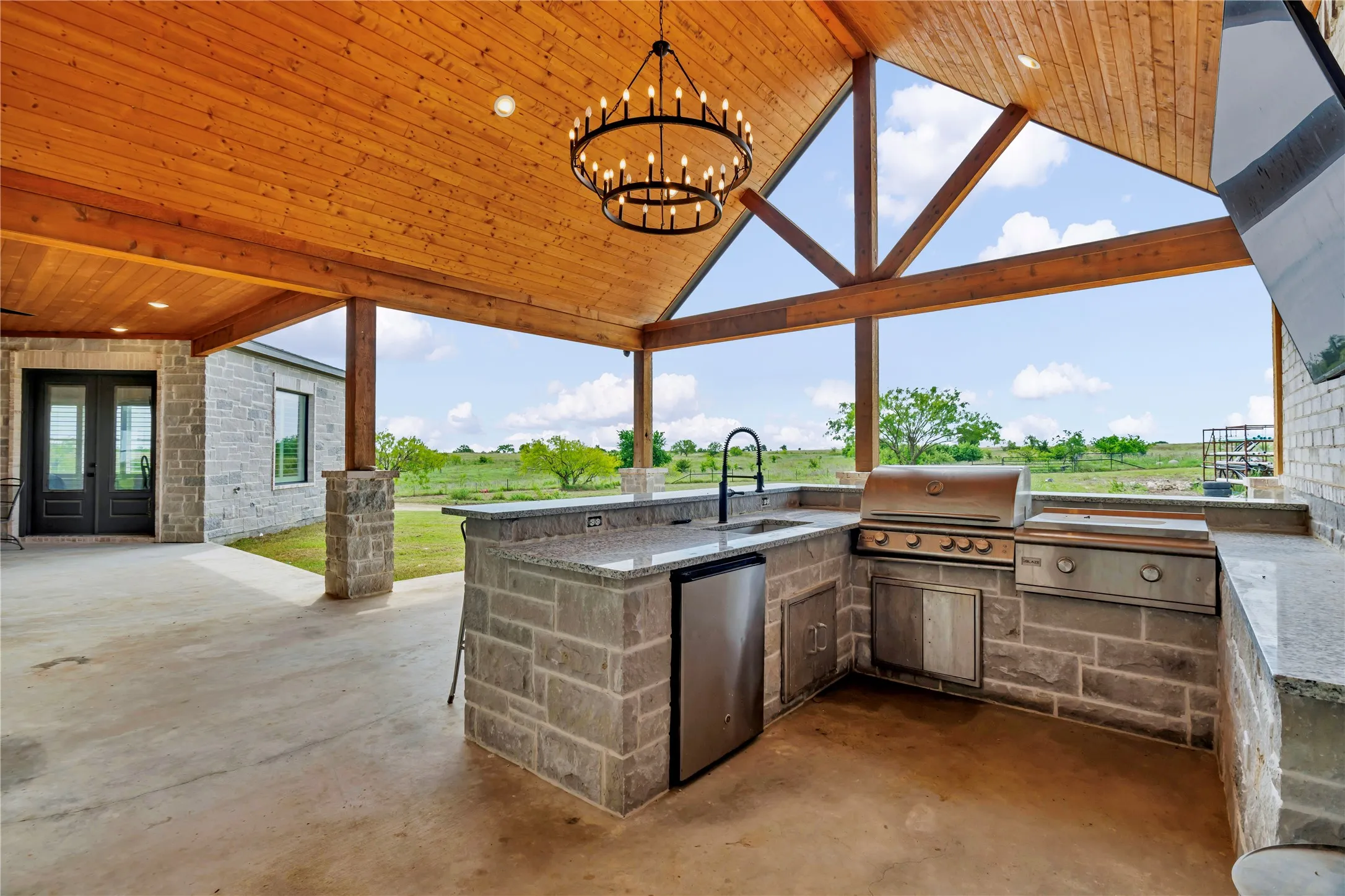 Farm For Sale in Johnson County , 3763 County Road 1110, Rio Vista, Texas 76093, 5 Bedroom, 5 Bathroom, 2 Garage spaces, 4,600 Sqft, built in 2022, mls#21295789, Real Estate Agent in Rio Vista, Homes For Sale in Johnson county, Homes For Sale in Rio Vista, Realtor in Rio Vista Texas, Real Estate Brokerage Independent Realty Texas, Luminita Cordes Realtor