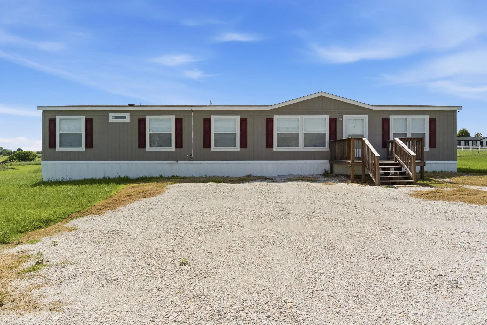 Single Family Residence For Rent in Wise County , 303 Mesa Ridge, Decatur, Texas 76234, 4 Bedroom, 2 Bathroom, Garage spaces, 2,176 Sqft, built in 2022, mls#21295917, Real Estate Agent in Decatur, Homes For Rent in Wise county, Homes For Rent in Decatur, Realtor in Decatur Texas, Real Estate Brokerage Independent Realty Texas, Luminita Cordes Realtor