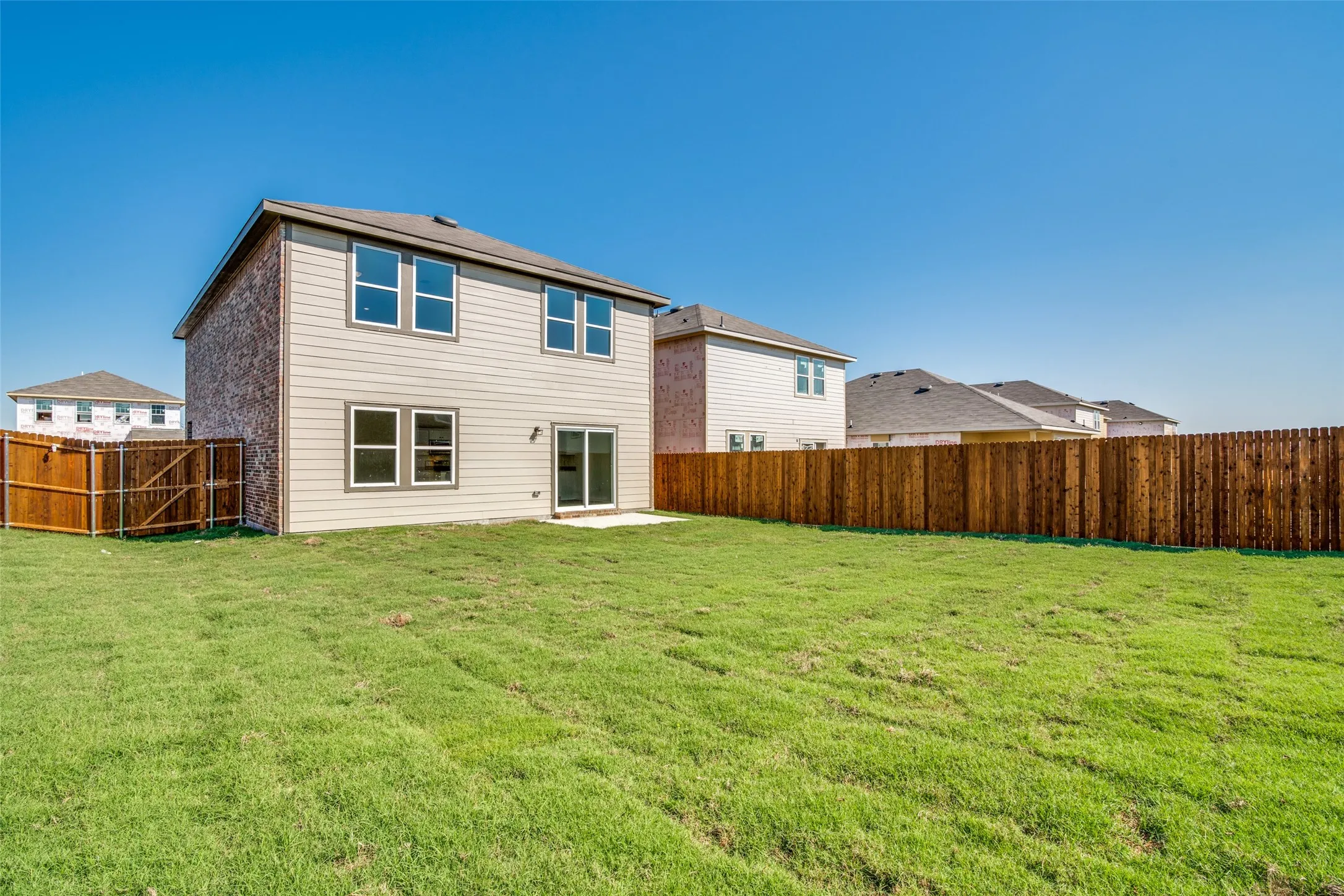 Single Family Residence For Rent in Kaufman County , 6231 Old Bridge Way, Forney, Texas 75126, 4 Bedroom, 3 Bathroom, 2 Garage spaces, 2,308 Sqft, built in 2021, mls#21295759, Real Estate Agent in Forney, Homes For Rent in Kaufman county, Homes For Rent in Forney, Realtor in Forney Texas, Real Estate Brokerage Independent Realty Texas, Luminita Cordes Realtor
