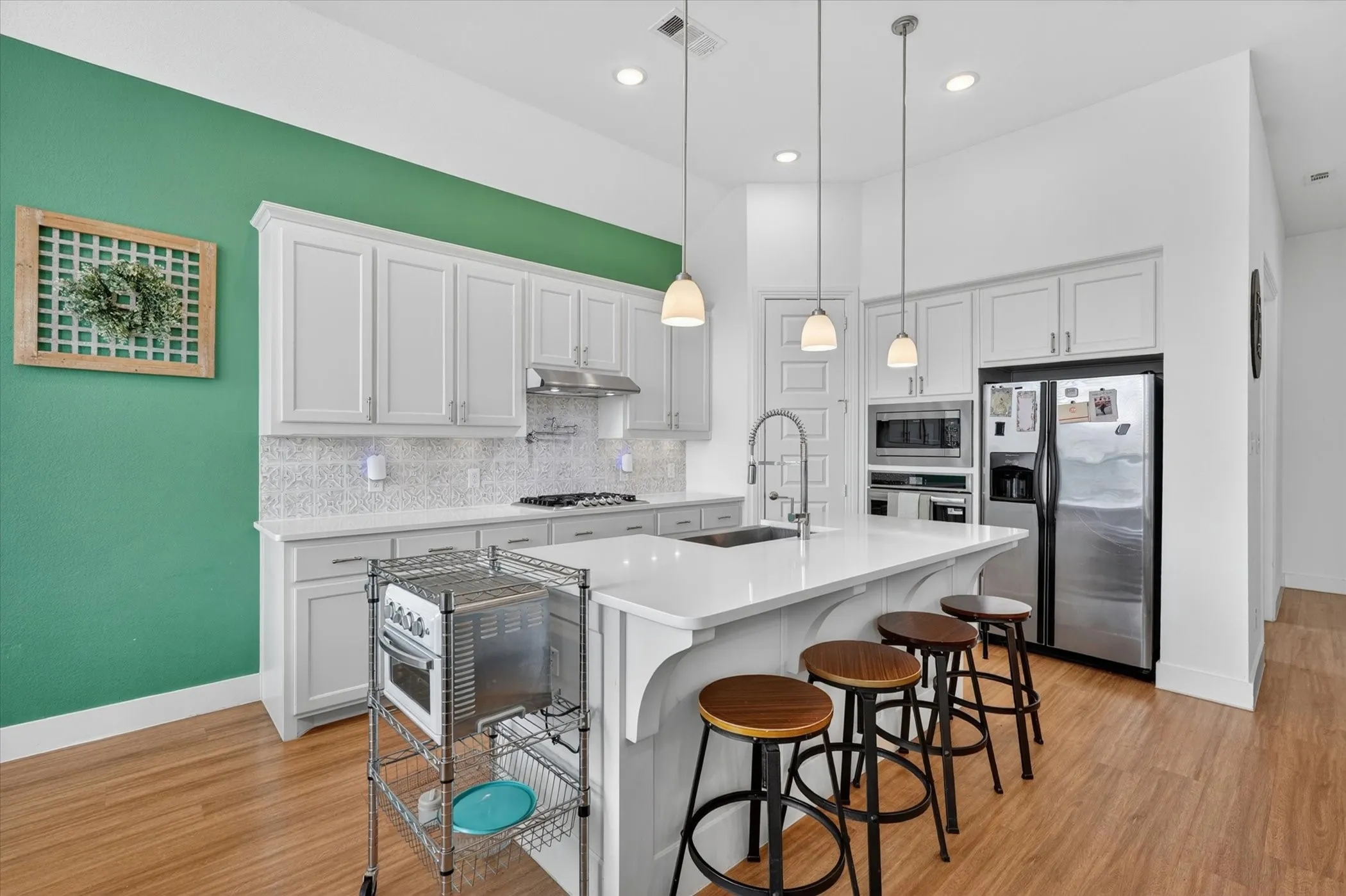 Single Family Residence For Sale in Rockwall County , 1713 Pieneze Drive, Mclendon Chisholm, Texas 75032, 4 Bedroom, 3 Bathroom, 2 Garage spaces, 2,246 Sqft, built in 2019, mls#21294734, Real Estate Agent in Mclendon Chisholm, Homes For Sale in Rockwall county, Homes For Sale in Mclendon Chisholm, Realtor in Mclendon Chisholm Texas, Real Estate Brokerage Independent Realty Texas, Luminita Cordes Realtor