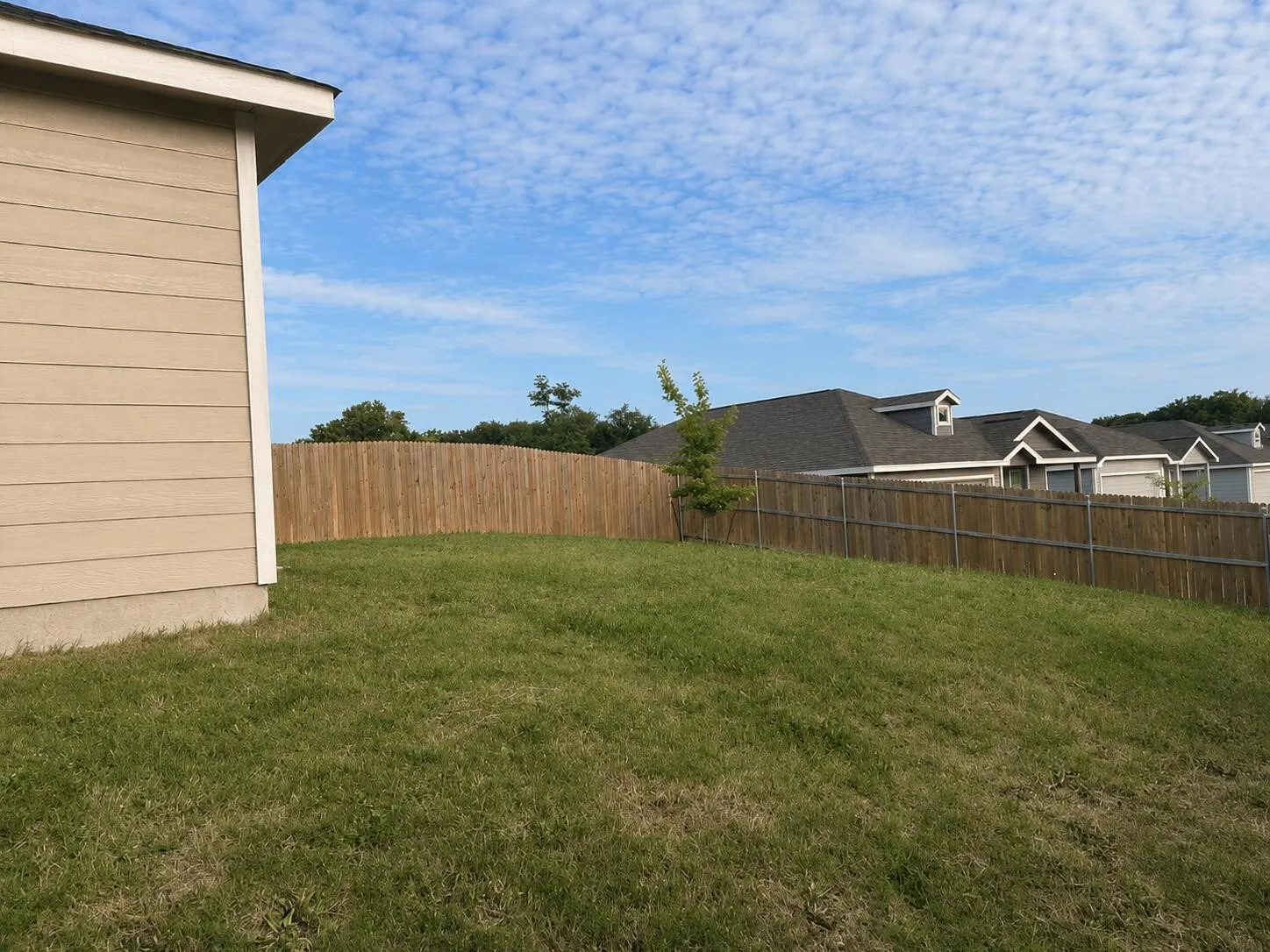 Single Family Residence For Sale in Dallas County , 1850 Temper Lane, Dallas, Texas 75253, 3 Bedroom, 2 Bathroom, 2 Garage spaces, 1,396 Sqft, built in 2024, mls#21295910, Real Estate Agent in Dallas, Homes For Sale in Dallas county, Homes For Sale in Dallas, Realtor in Dallas Texas, Real Estate Brokerage Independent Realty Texas, Luminita Cordes Realtor