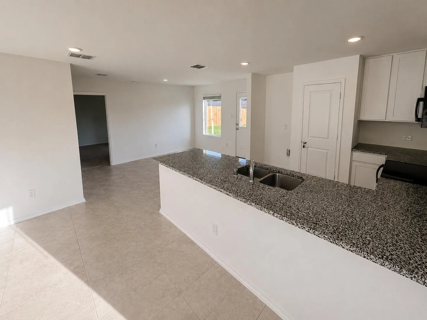 Single Family Residence For Sale in Dallas County , 1850 Temper Lane, Dallas, Texas 75253, 3 Bedroom, 2 Bathroom, 2 Garage spaces, 1,396 Sqft, built in 2024, mls#21295910, Real Estate Agent in Dallas, Homes For Sale in Dallas county, Homes For Sale in Dallas, Realtor in Dallas Texas, Real Estate Brokerage Independent Realty Texas, Luminita Cordes Realtor