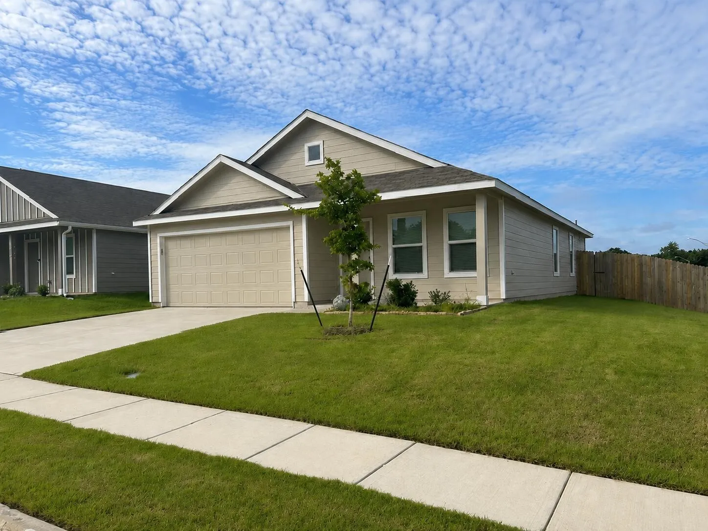 Single Family Residence For Sale in Dallas County , 1850 Temper Lane, Dallas, Texas 75253, 3 Bedroom, 2 Bathroom, 2 Garage spaces, 1,396 Sqft, built in 2024, mls#21295910, Real Estate Agent in Dallas, Homes For Sale in Dallas county, Homes For Sale in Dallas, Realtor in Dallas Texas, Real Estate Brokerage Independent Realty Texas, Luminita Cordes Realtor