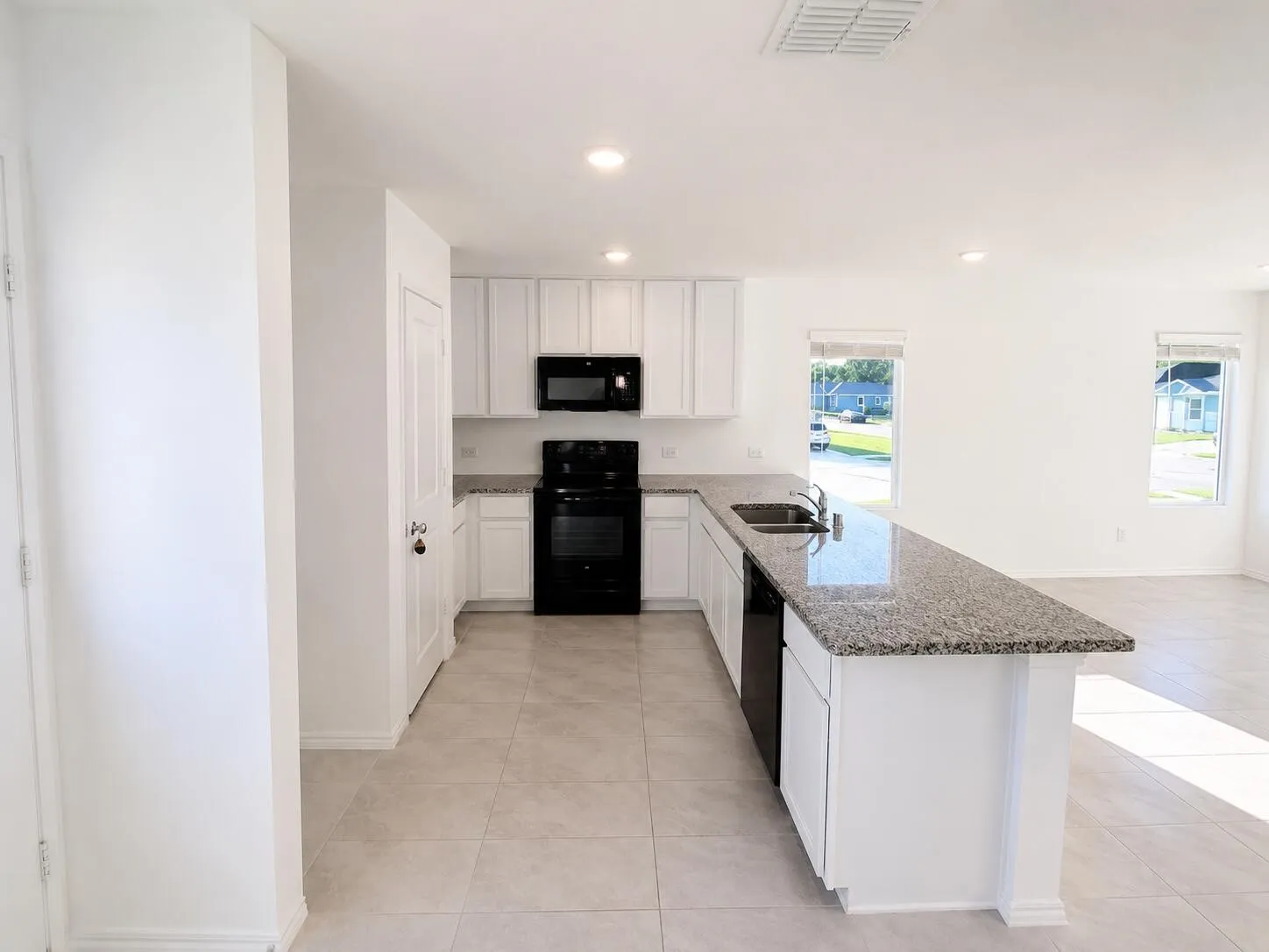Single Family Residence For Sale in Dallas County , 1850 Temper Lane, Dallas, Texas 75253, 3 Bedroom, 2 Bathroom, 2 Garage spaces, 1,396 Sqft, built in 2024, mls#21295910, Real Estate Agent in Dallas, Homes For Sale in Dallas county, Homes For Sale in Dallas, Realtor in Dallas Texas, Real Estate Brokerage Independent Realty Texas, Luminita Cordes Realtor