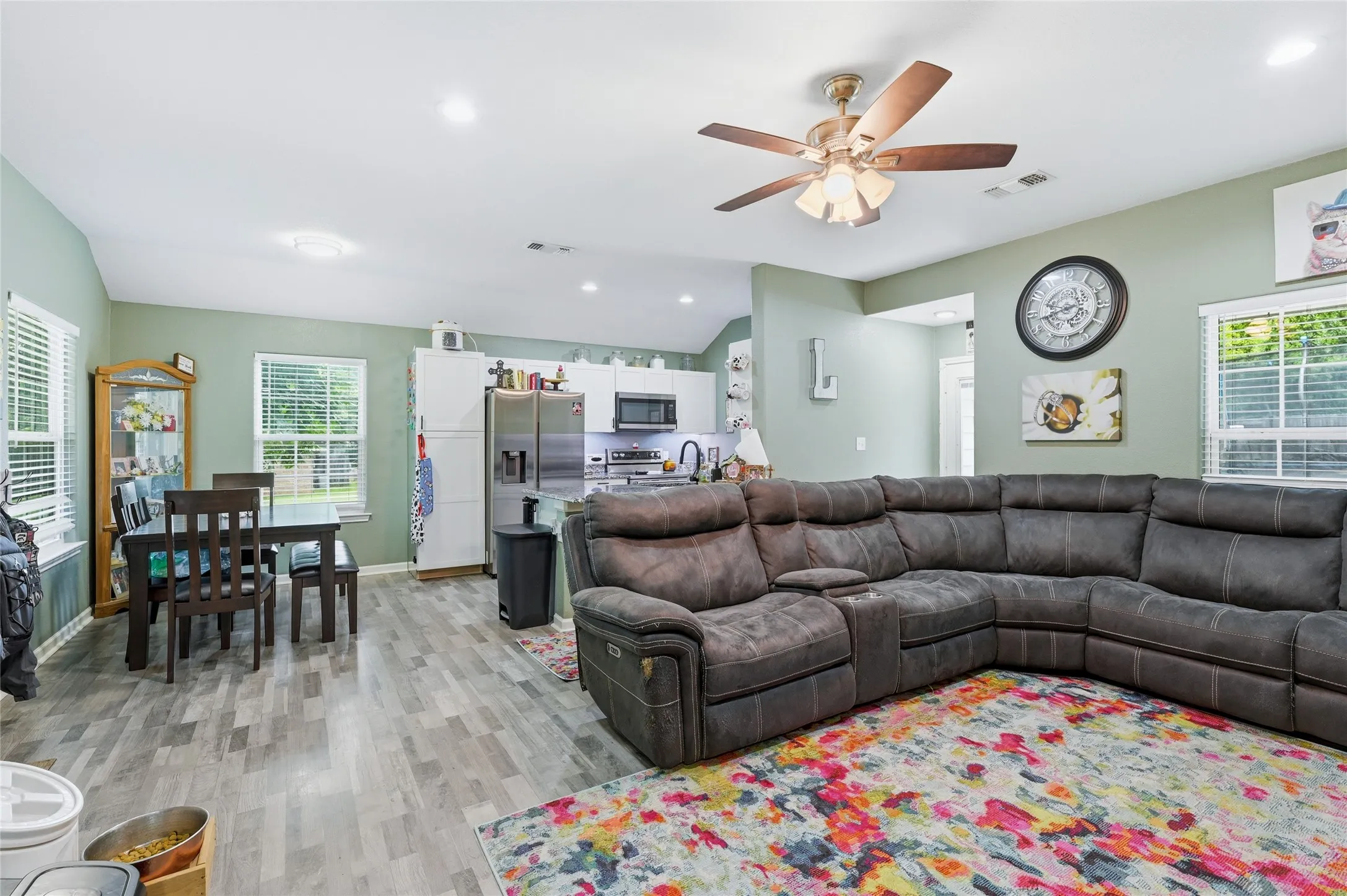 Single Family Residence For Sale in Grayson County , 231 W Murray Street, Denison, Texas 75020, 4 Bedroom, 2 Bathroom, Garage spaces, 1,315 Sqft, built in 2019, mls#21290527, Real Estate Agent in Denison, Homes For Sale in Grayson county, Homes For Sale in Denison, Realtor in Denison Texas, Real Estate Brokerage Independent Realty Texas, Luminita Cordes Realtor