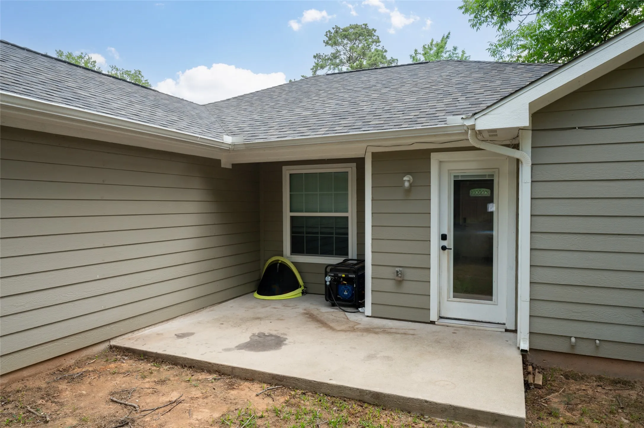 Single Family Residence For Sale in Grayson County , 231 W Murray Street, Denison, Texas 75020, 4 Bedroom, 2 Bathroom, Garage spaces, 1,315 Sqft, built in 2019, mls#21290527, Real Estate Agent in Denison, Homes For Sale in Grayson county, Homes For Sale in Denison, Realtor in Denison Texas, Real Estate Brokerage Independent Realty Texas, Luminita Cordes Realtor
