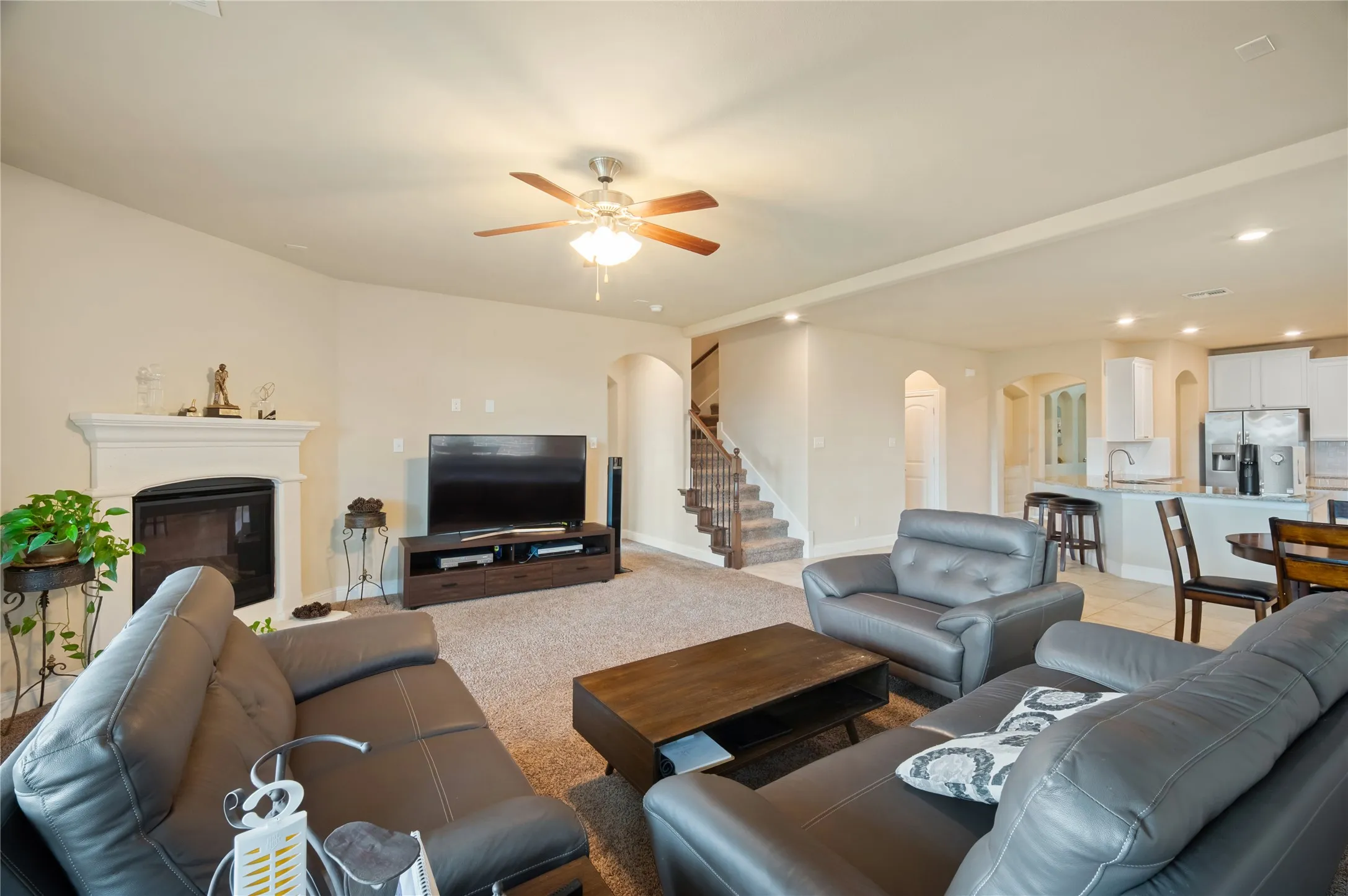 Single Family Residence For Sale in Denton County , 4321 Bayport Drive, Frisco, Texas 75036, 4 Bedroom, 3 Bathroom, 2 Garage spaces, 2,709 Sqft, built in 2017, mls#21293918, Real Estate Agent in Frisco, Homes For Sale in Denton county, Homes For Sale in Frisco, Realtor in Frisco Texas, Real Estate Brokerage Independent Realty Texas, Luminita Cordes Realtor