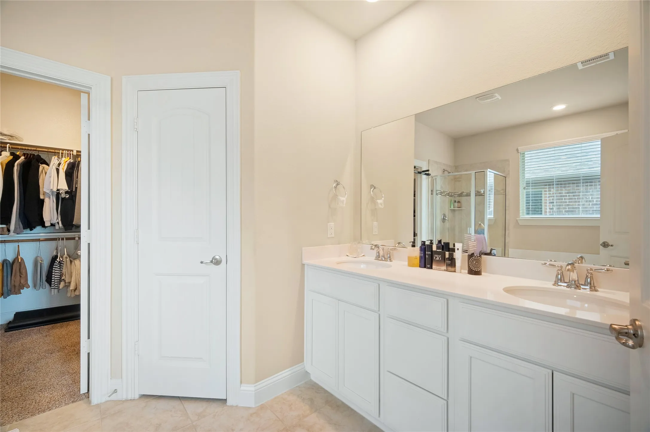 Single Family Residence For Sale in Denton County , 4321 Bayport Drive, Frisco, Texas 75036, 4 Bedroom, 3 Bathroom, 2 Garage spaces, 2,709 Sqft, built in 2017, mls#21293918, Real Estate Agent in Frisco, Homes For Sale in Denton county, Homes For Sale in Frisco, Realtor in Frisco Texas, Real Estate Brokerage Independent Realty Texas, Luminita Cordes Realtor