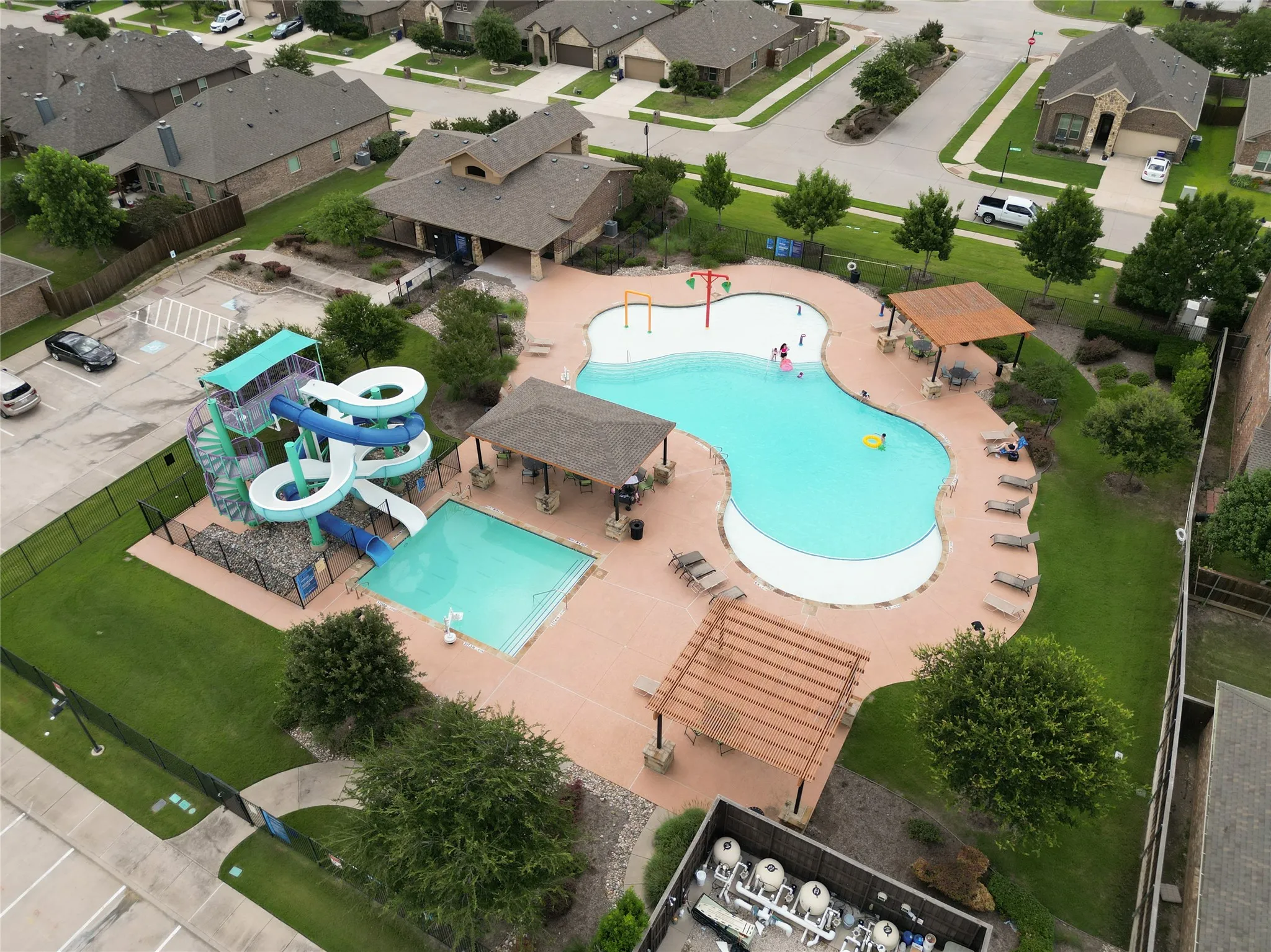 Single Family Residence For Sale in Denton County , 4321 Bayport Drive, Frisco, Texas 75036, 4 Bedroom, 3 Bathroom, 2 Garage spaces, 2,709 Sqft, built in 2017, mls#21293918, Real Estate Agent in Frisco, Homes For Sale in Denton county, Homes For Sale in Frisco, Realtor in Frisco Texas, Real Estate Brokerage Independent Realty Texas, Luminita Cordes Realtor