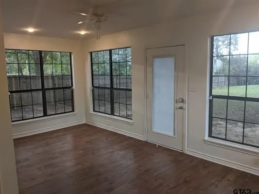 Single Family Residence For Sale in Smith County , 10764 County Road 1299, Flint, Texas 75762, 4 Bedroom, 3 Bathroom, 2 Garage spaces, 2,198 Sqft, built in 1983, mls#21296022, Real Estate Agent in Flint, Homes For Sale in Smith county, Homes For Sale in Flint, Realtor in Flint Texas, Real Estate Brokerage Independent Realty Texas, Luminita Cordes Realtor