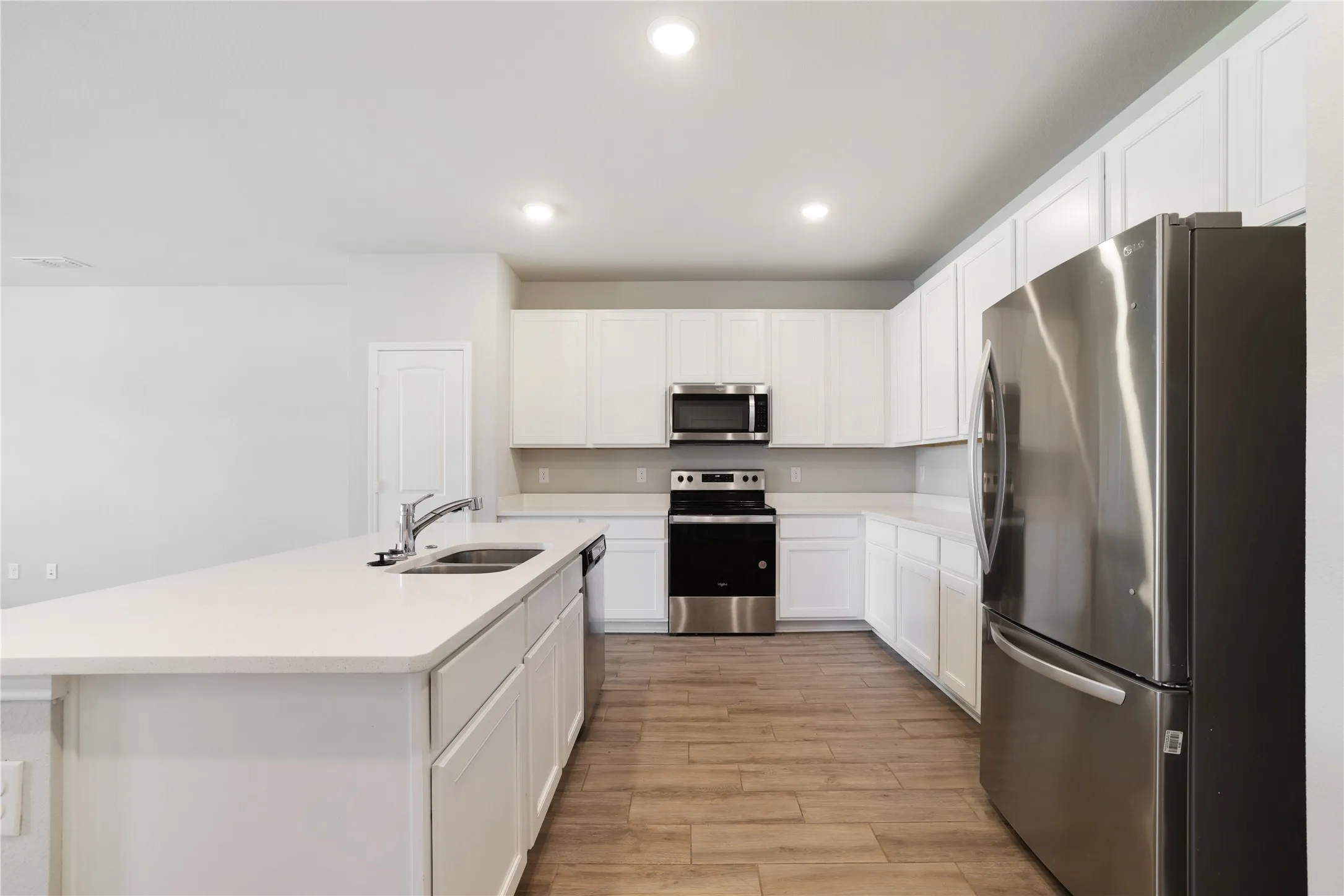 Single Family Residence For Sale in Grayson County , 1217 Benwick Drive, Van Alstyne, Texas 75495, 4 Bedroom, 2 Bathroom, 2 Garage spaces, 1,958 Sqft, built in 2022, mls#21296013, Real Estate Agent in Van Alstyne, Homes For Sale in Grayson county, Homes For Sale in Van Alstyne, Realtor in Van Alstyne Texas, Real Estate Brokerage Independent Realty Texas, Luminita Cordes Realtor