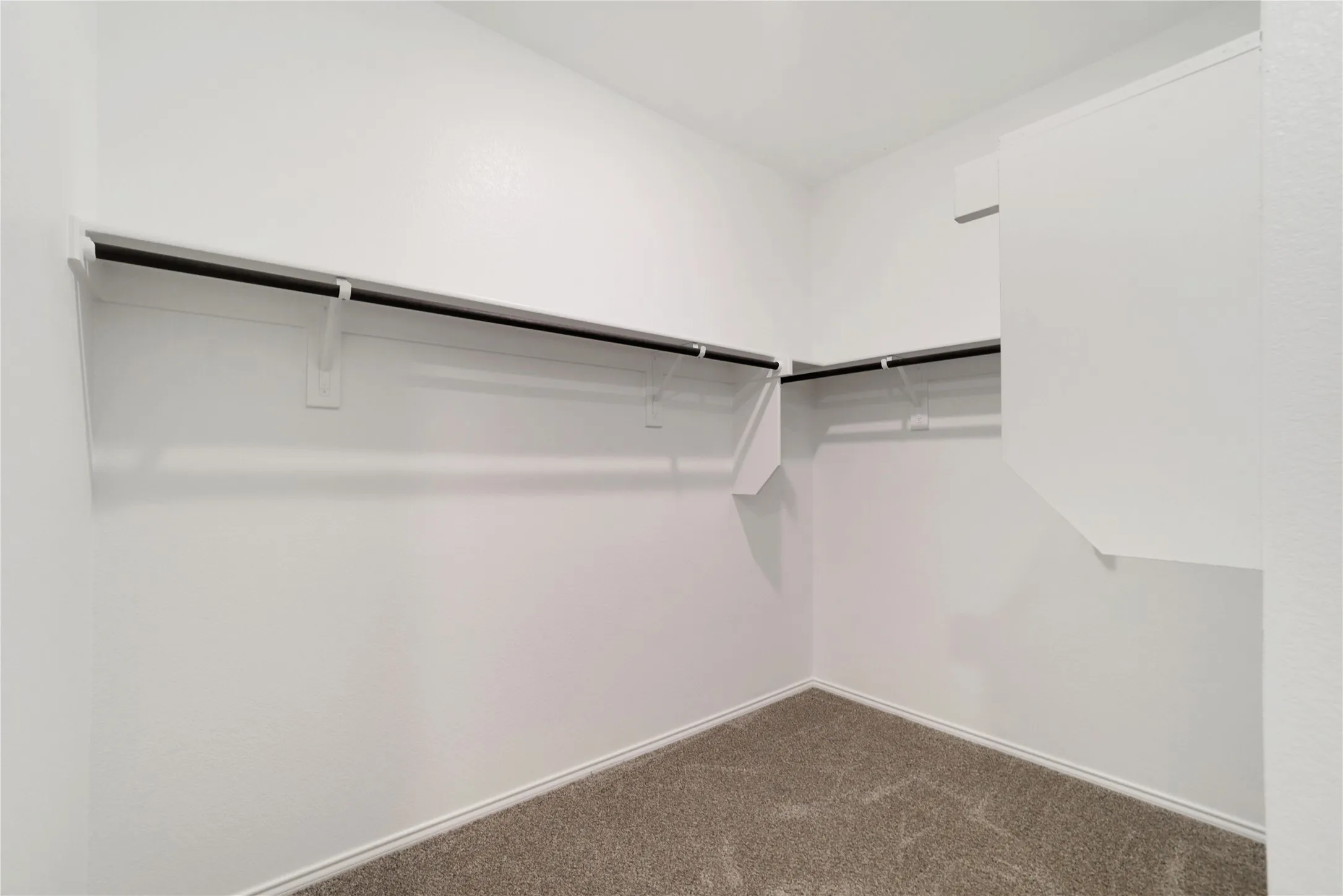 Single Family Residence For Sale in Grayson County , 1217 Benwick Drive, Van Alstyne, Texas 75495, 4 Bedroom, 2 Bathroom, 2 Garage spaces, 1,958 Sqft, built in 2022, mls#21296013, Real Estate Agent in Van Alstyne, Homes For Sale in Grayson county, Homes For Sale in Van Alstyne, Realtor in Van Alstyne Texas, Real Estate Brokerage Independent Realty Texas, Luminita Cordes Realtor