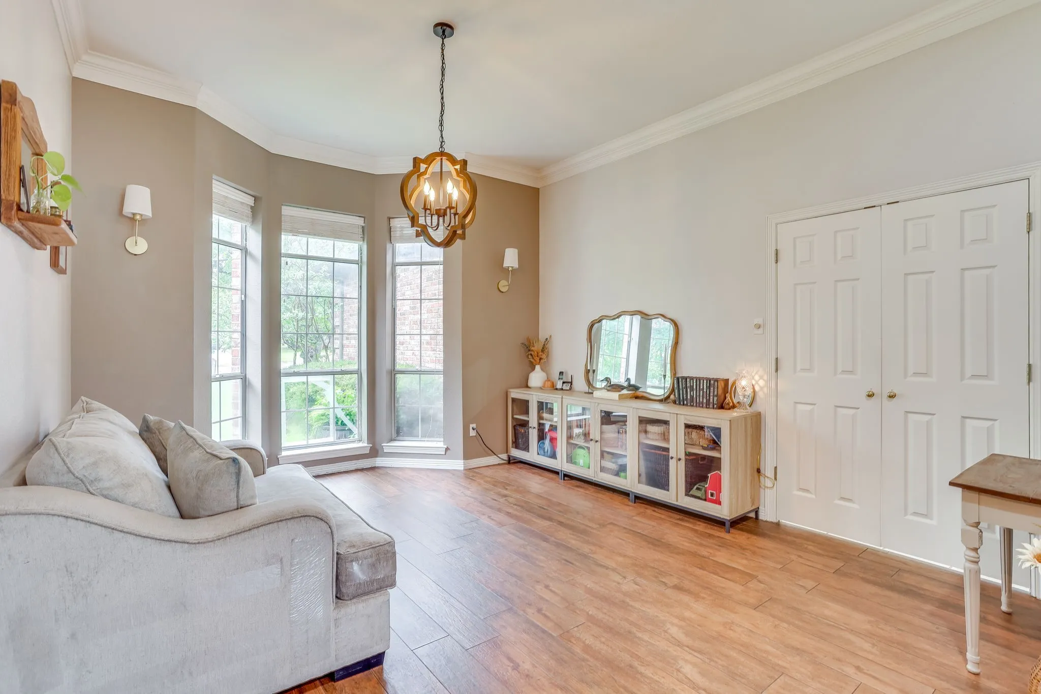 Single Family Residence For Sale in Parker County , 718 W Couts Street, Weatherford, Texas 76086, 3 Bedroom, 2 Bathroom, 2 Garage spaces, 1,928 Sqft, built in 1996, mls#21295983, Real Estate Agent in Weatherford, Homes For Sale in Parker county, Homes For Sale in Weatherford, Realtor in Weatherford Texas, Real Estate Brokerage Independent Realty Texas, Luminita Cordes Realtor